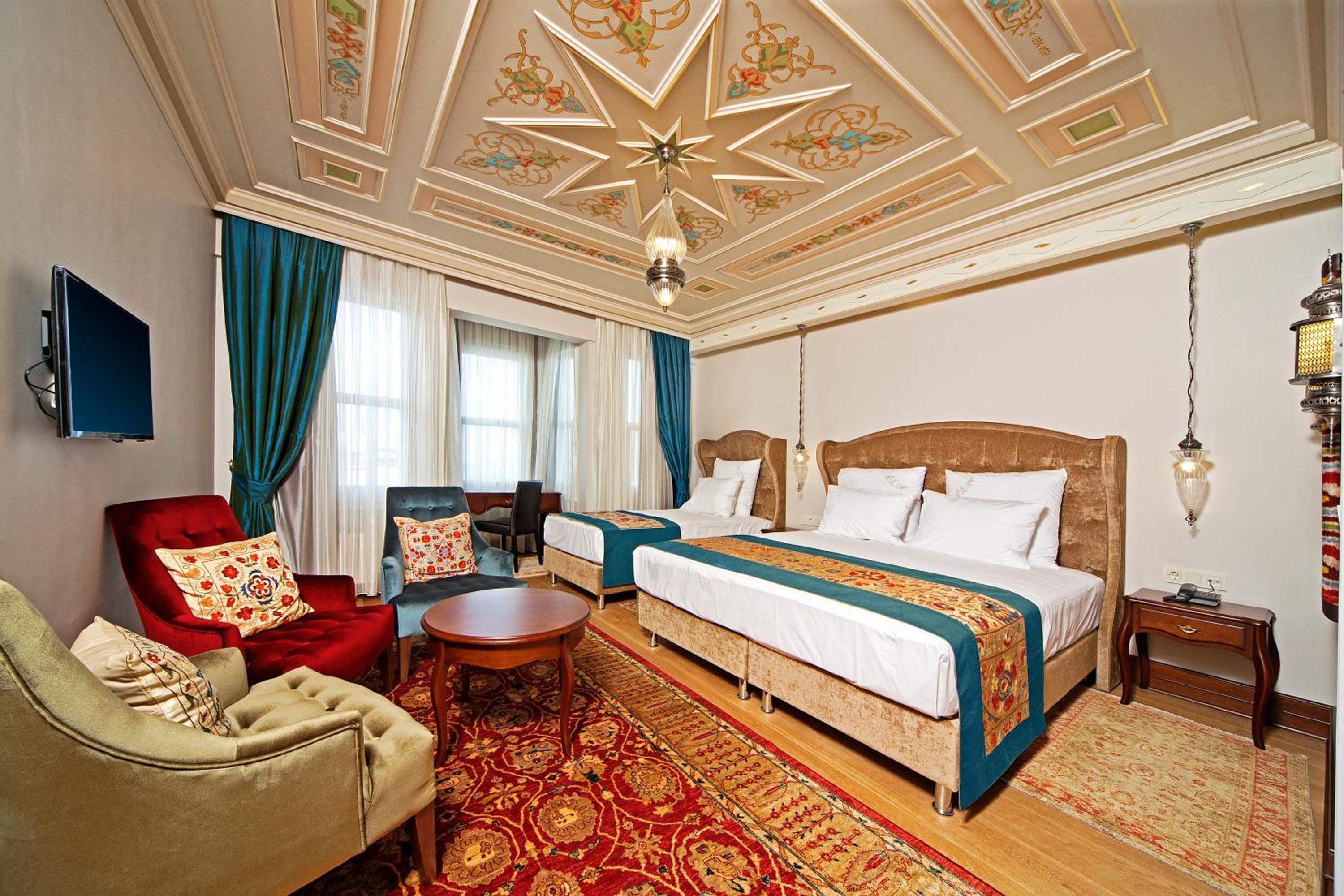 Deluxe Triple Room