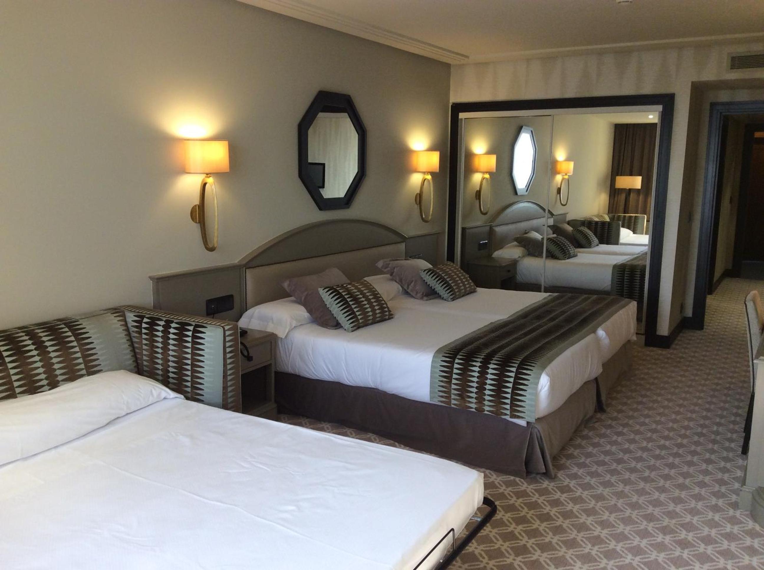 Triple Room - Photo 8
