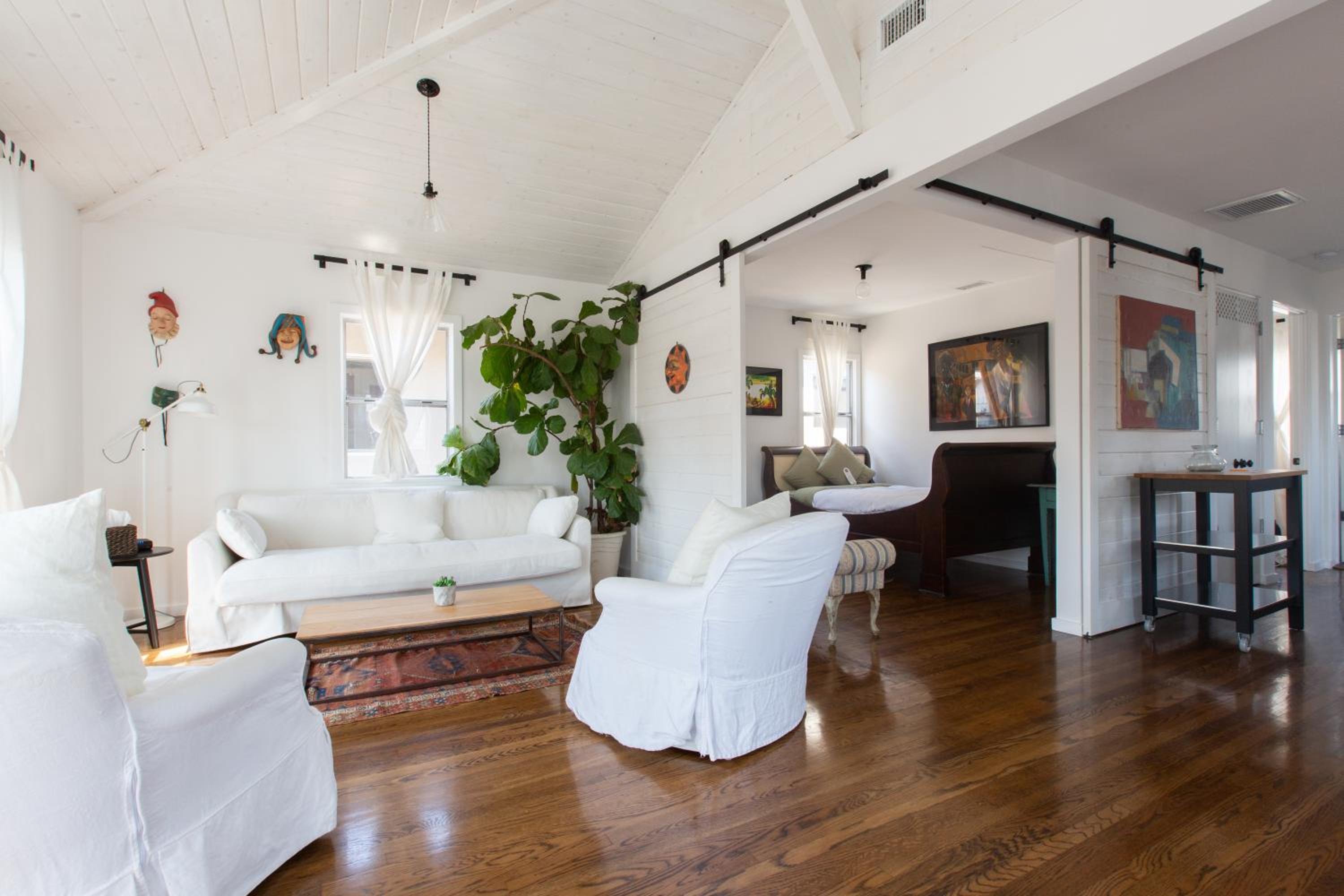 Two-Bedroom Bungalow photo 1