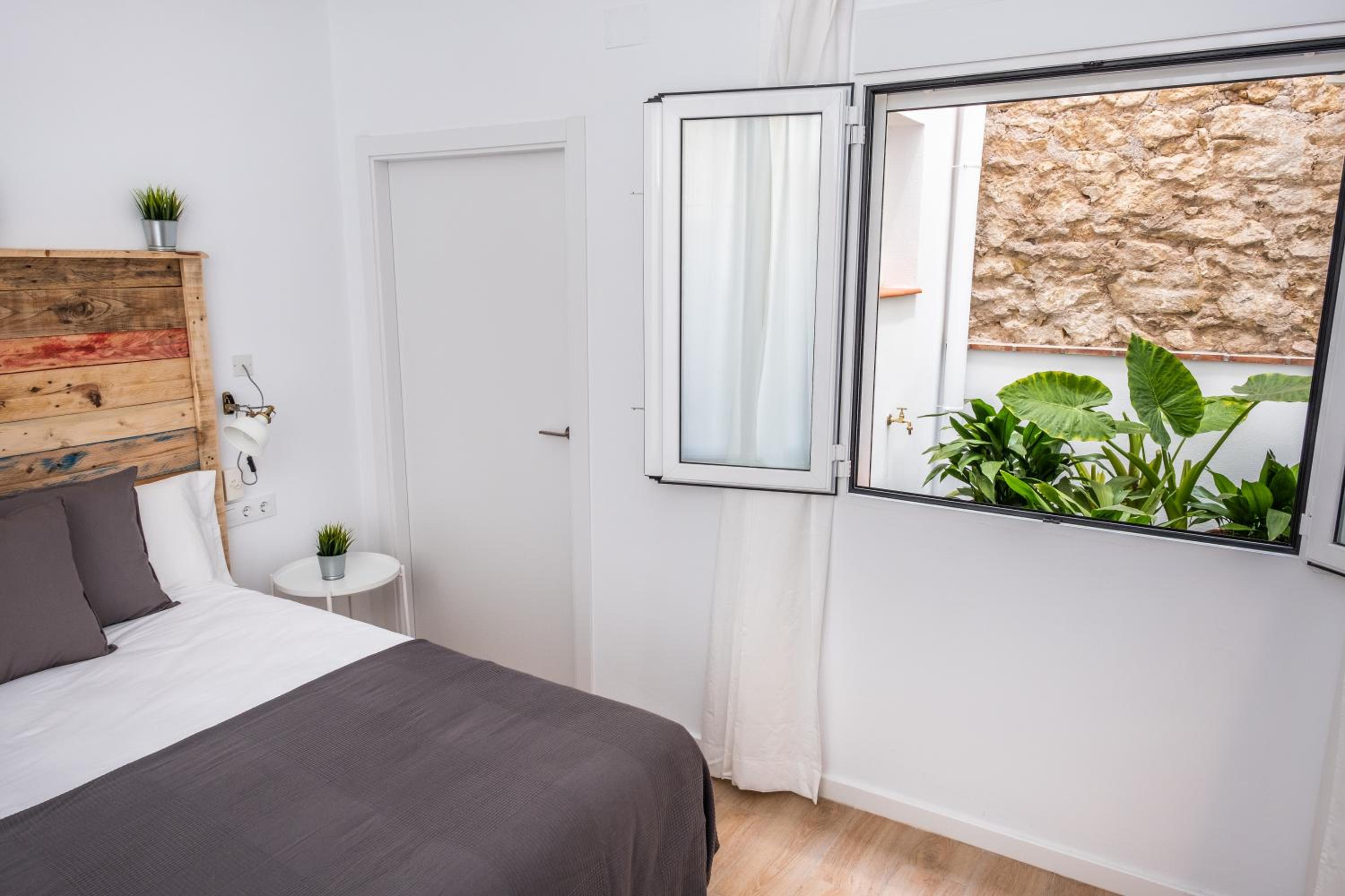 Double Room - Photo 4