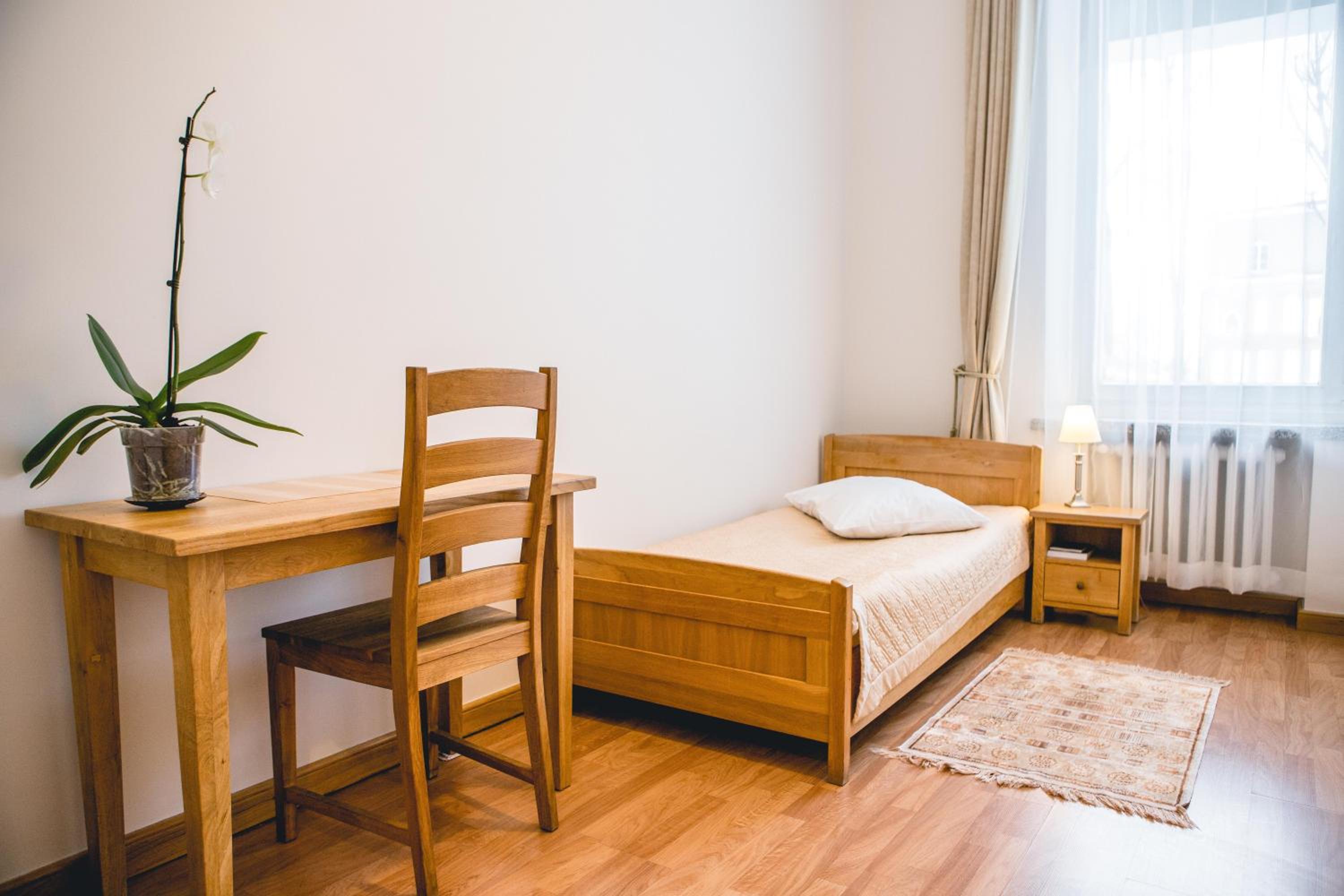 Single Room With Shared Bathroom photo 1