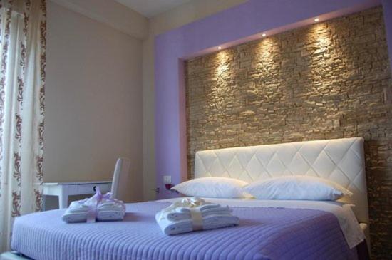 Double Room with Private Bathroom - Photo 1