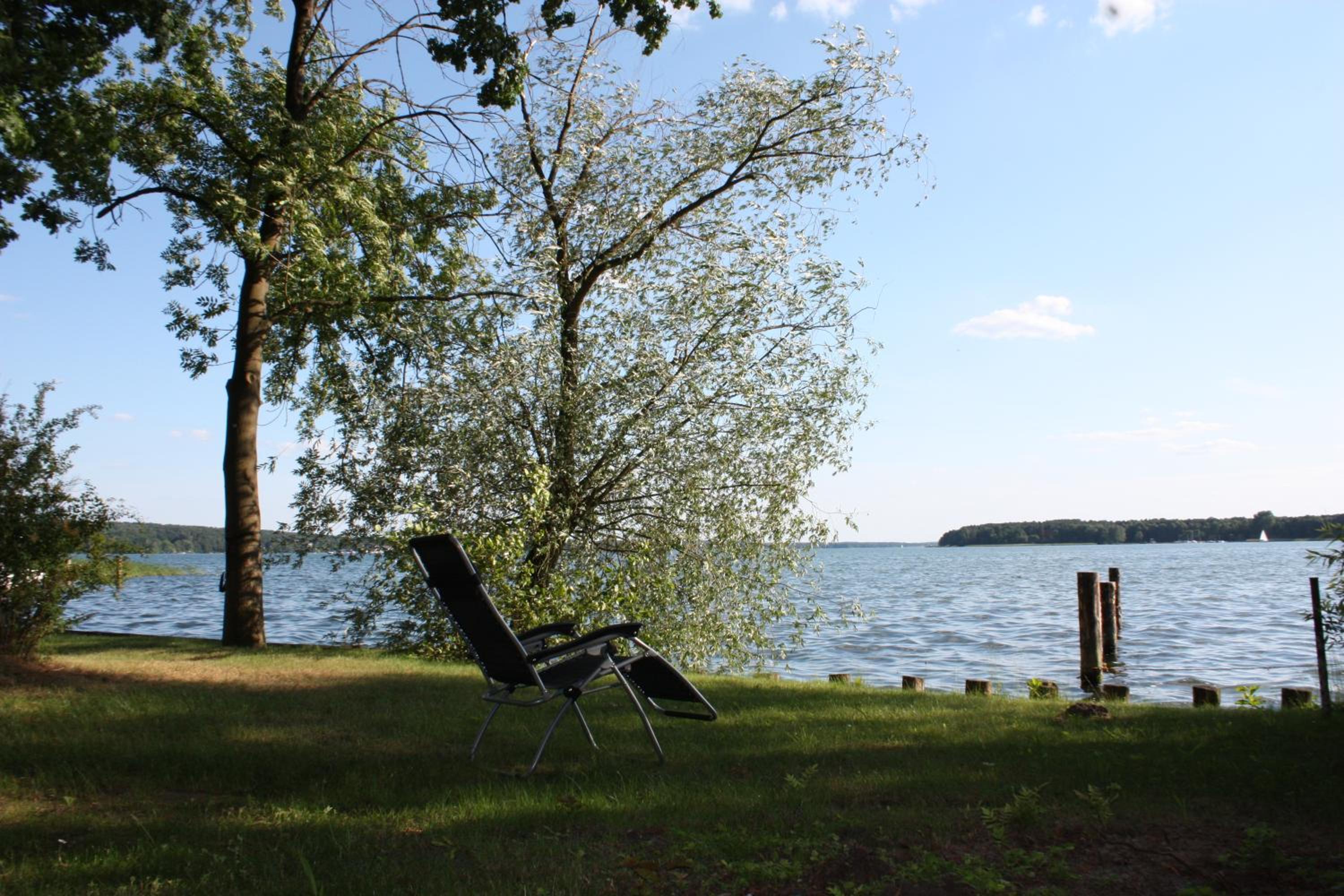 Apartment with Lake View photo 2