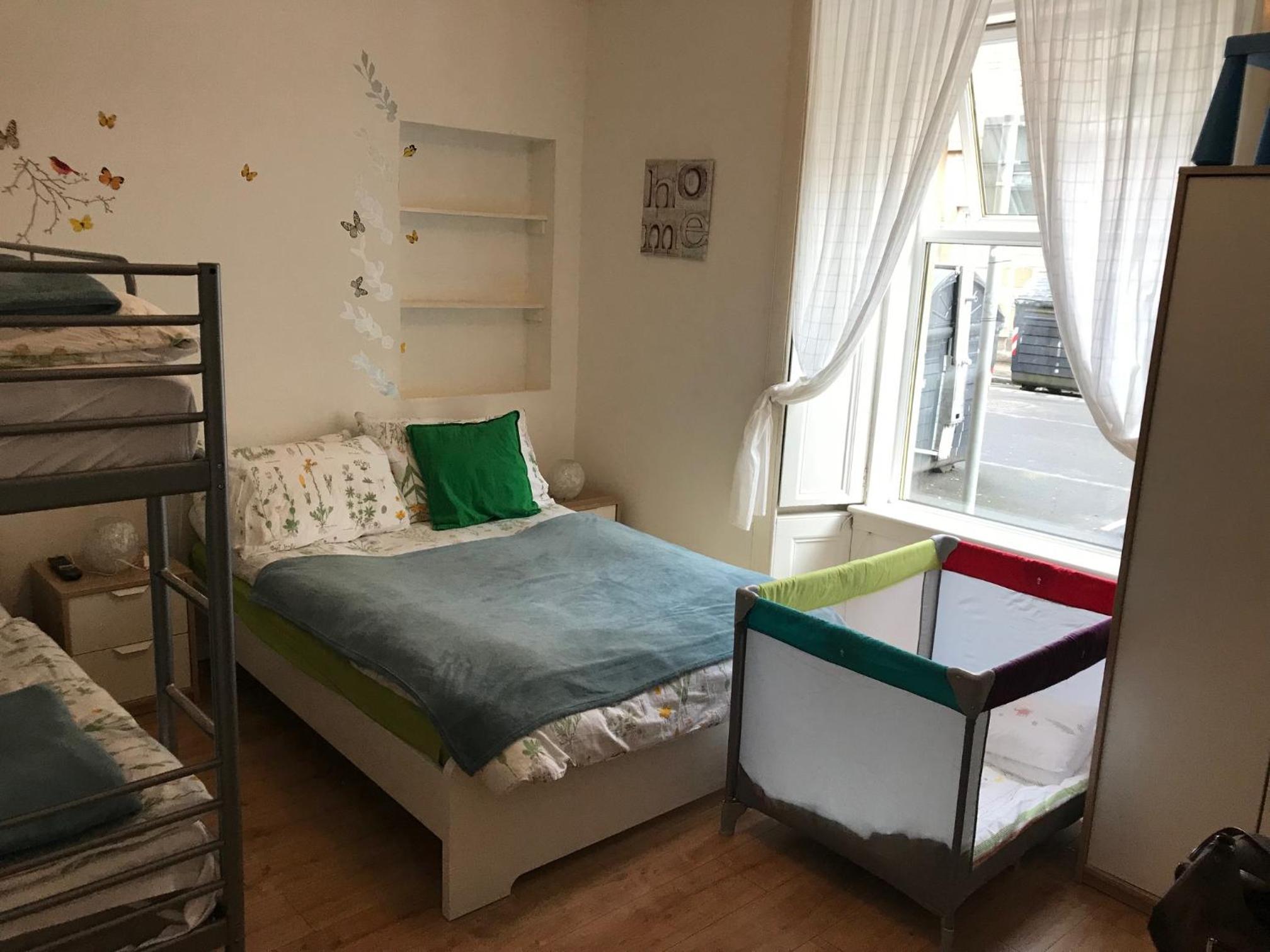 Apartment with Garden View - Photo 18