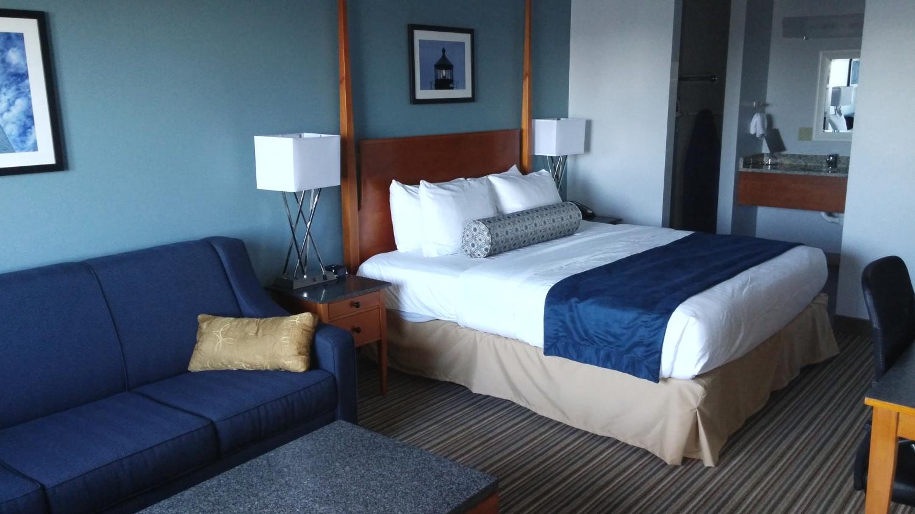 Basic King Room photo 3
