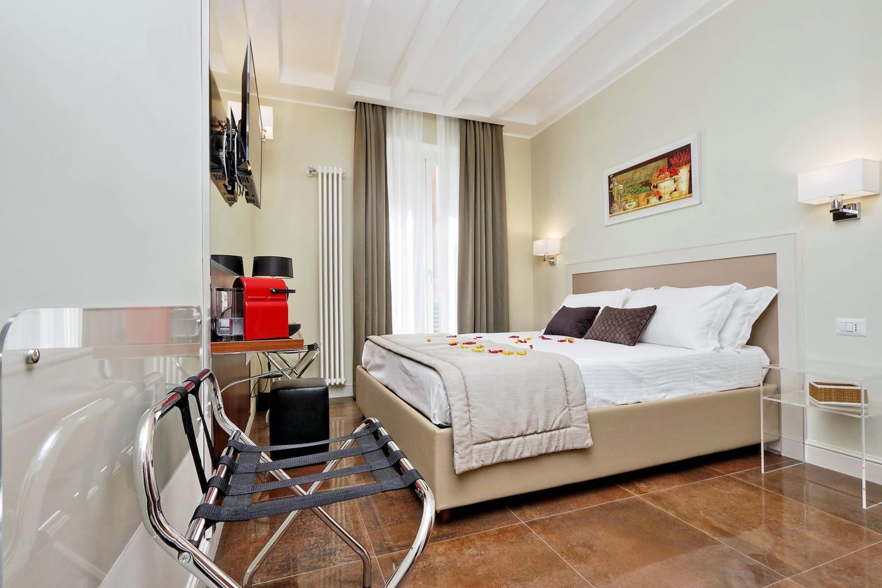 Superior Apartment photo 2