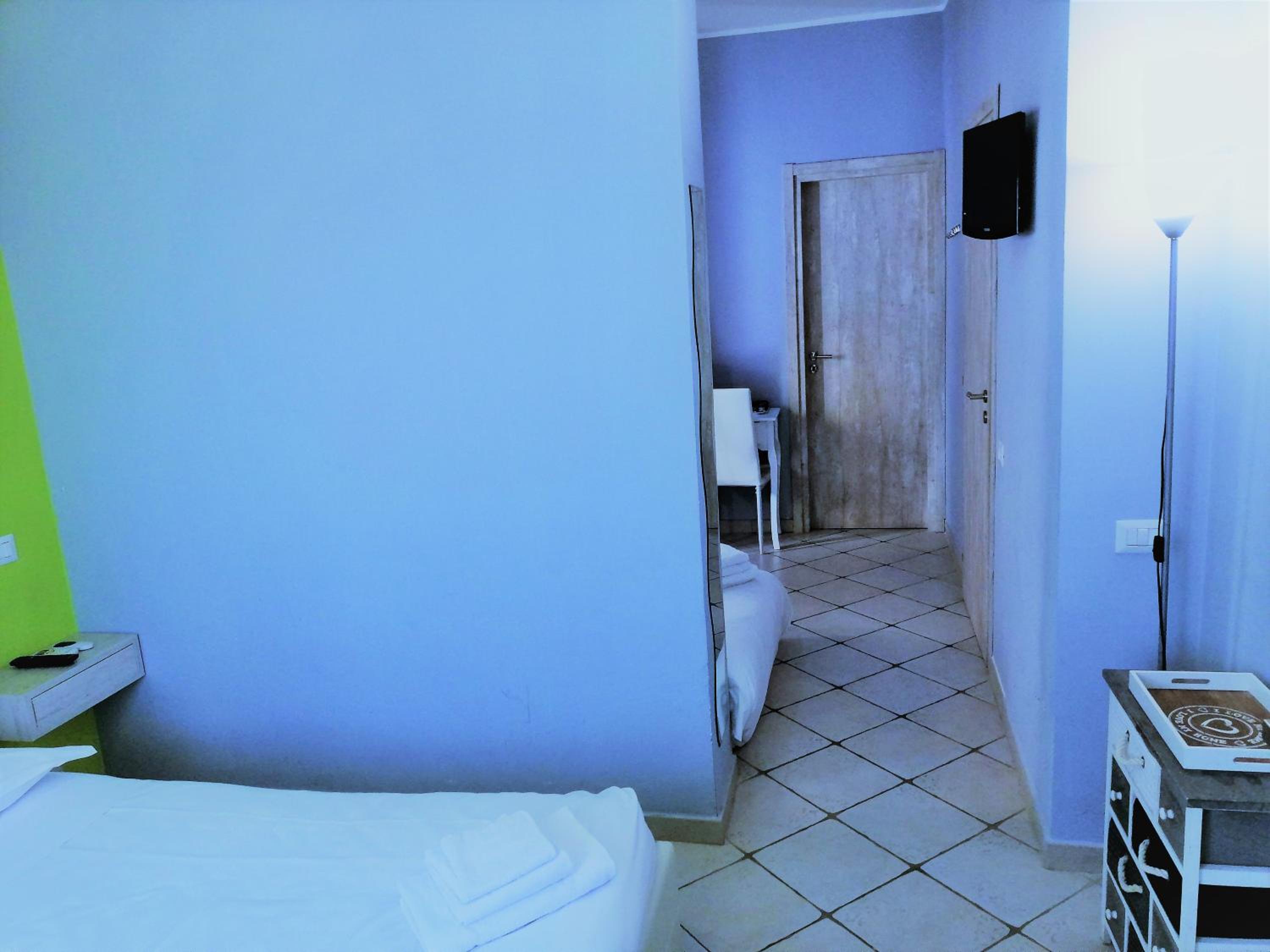 Triple Room - Photo 8