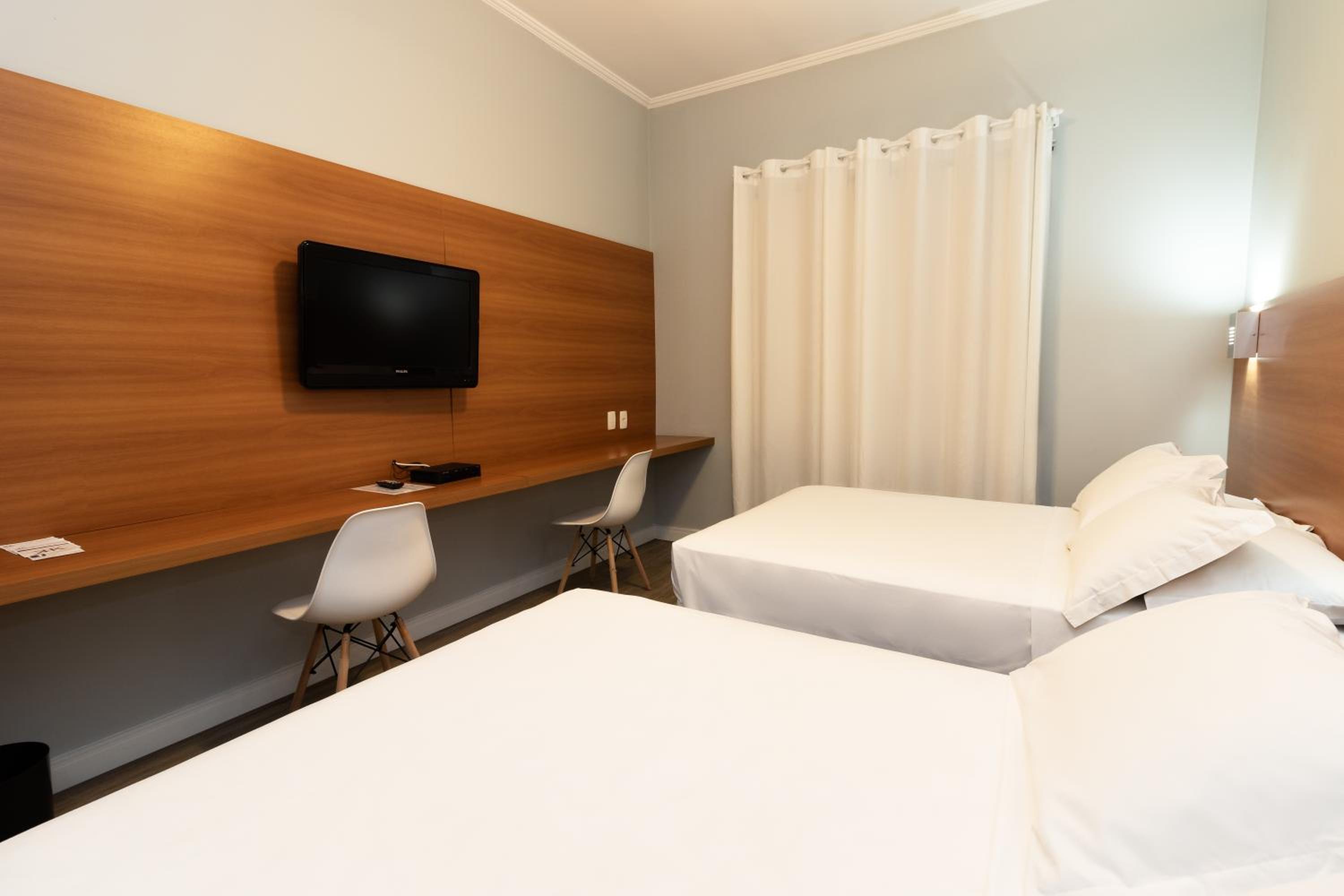 Double or Twin Room photo 2