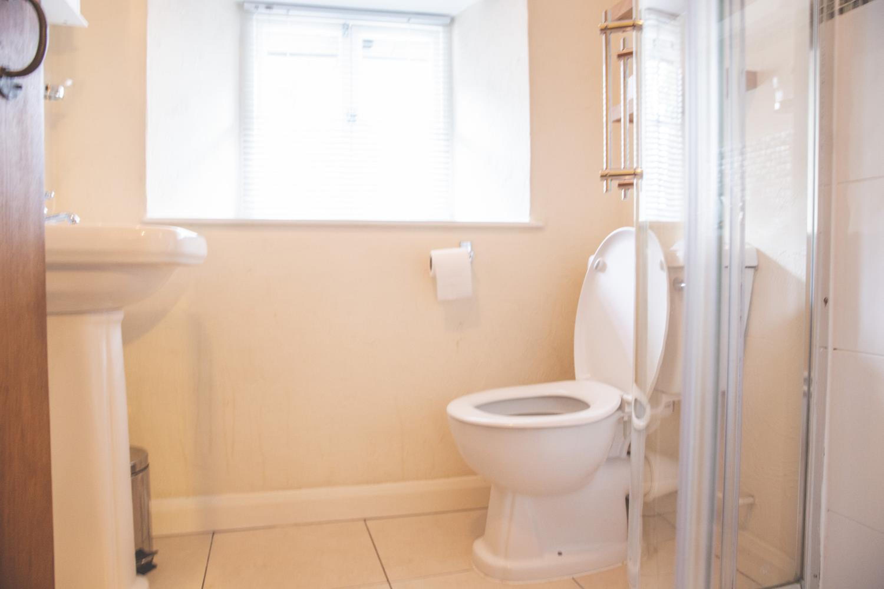 Two-Bedroom Cottage - Photo 29