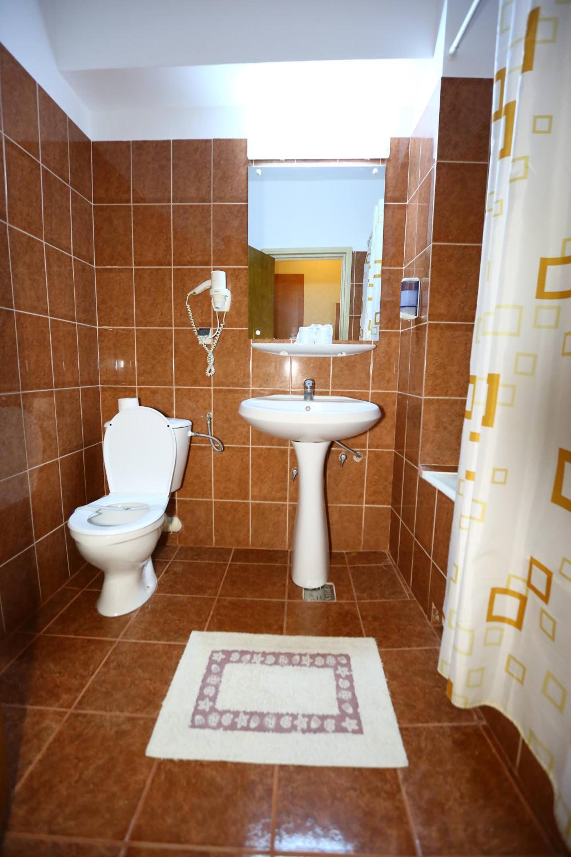Triple Room - Photo 3