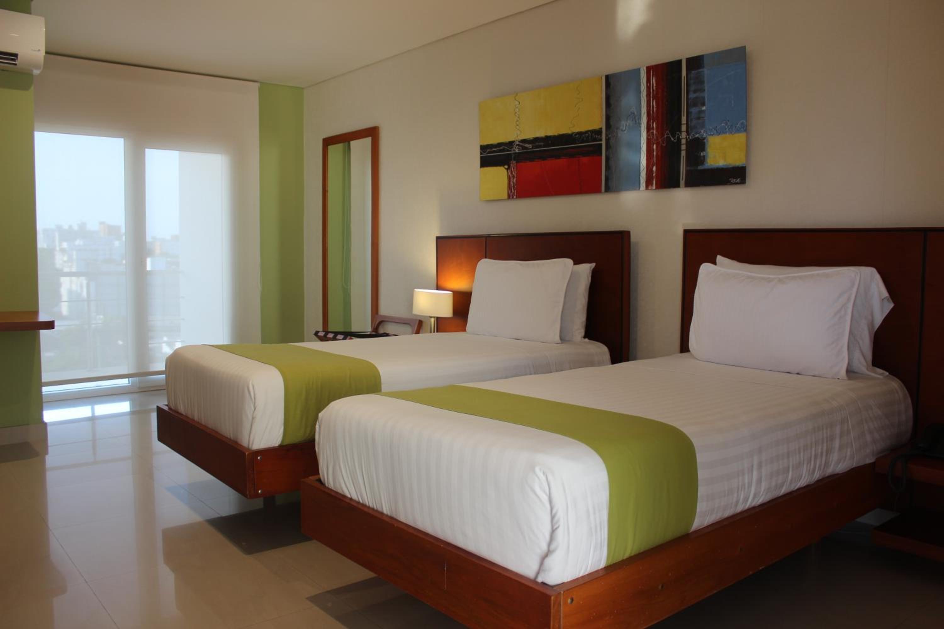 Twin Room - Photo 1