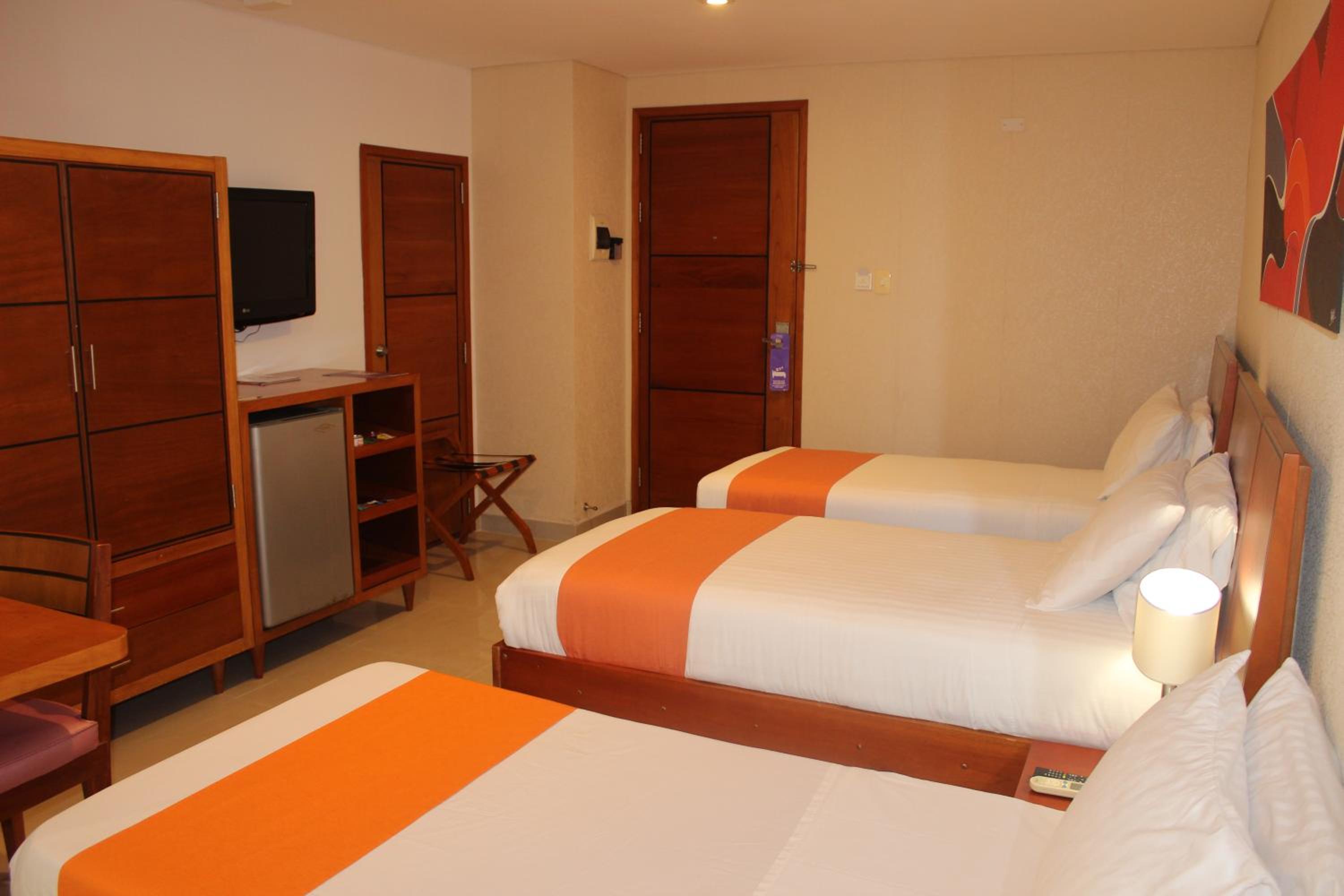 Triple Room - Photo 2