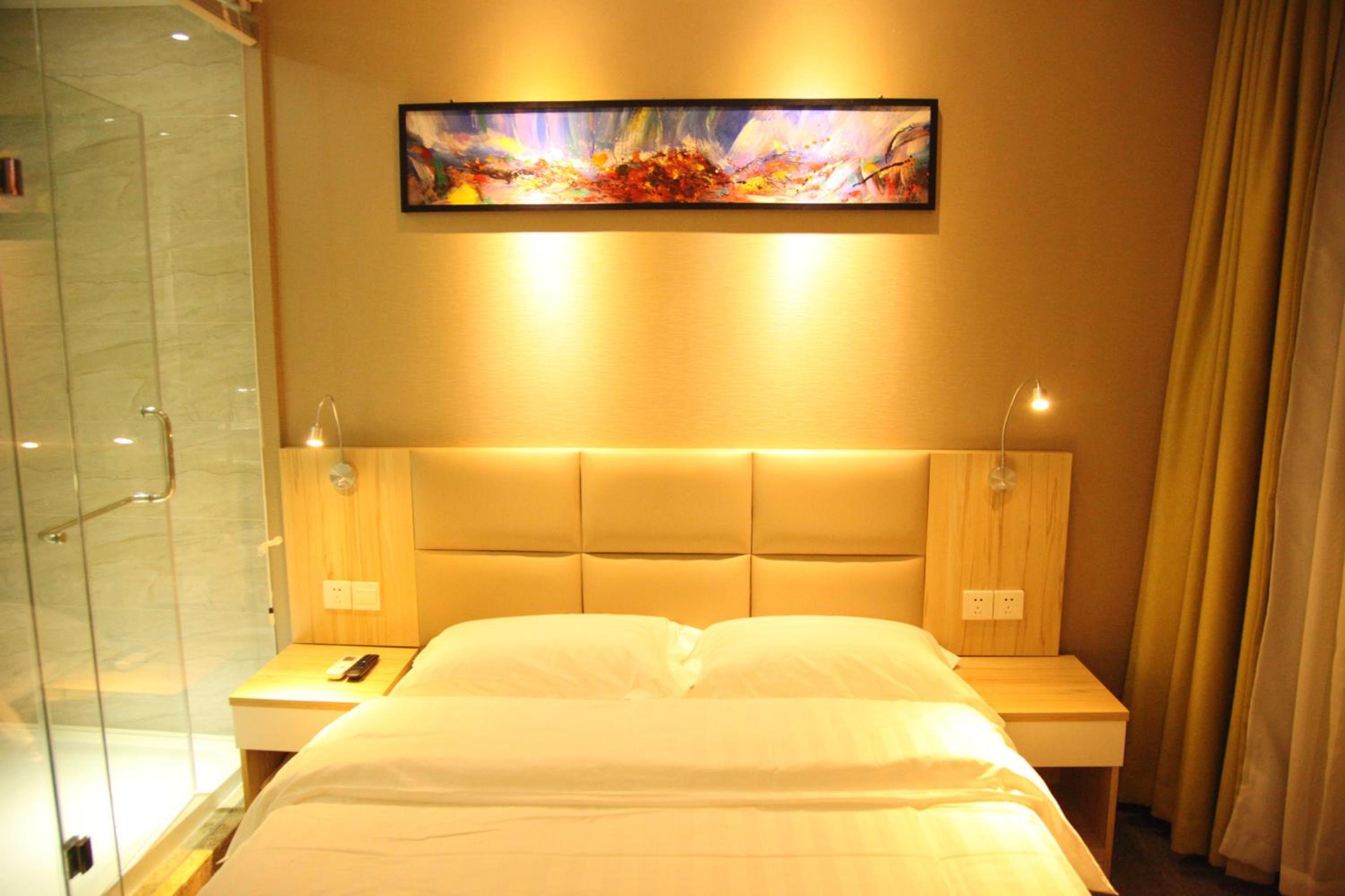 Standard Double Room photo 2