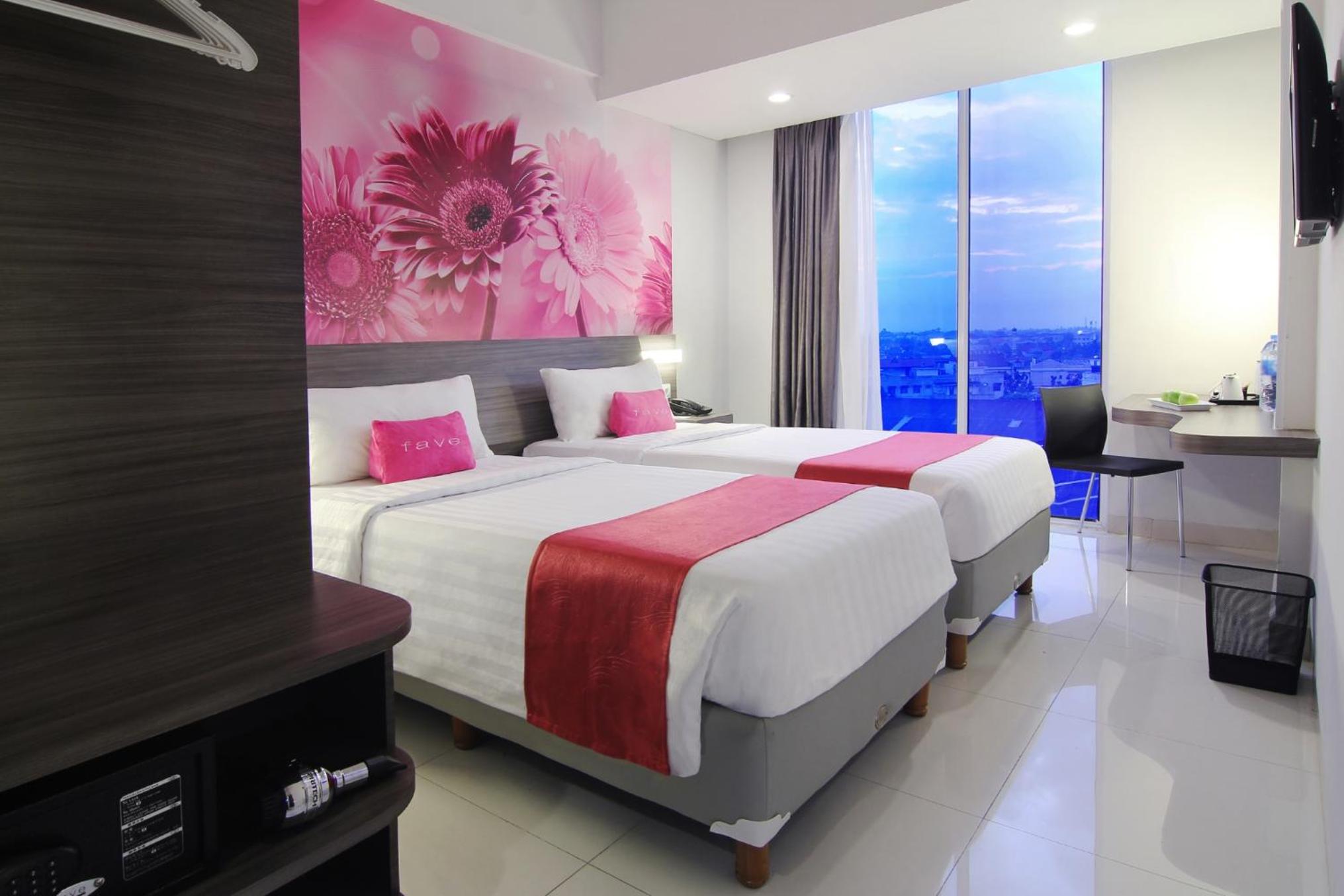 Superior Double or Twin Room photo 3