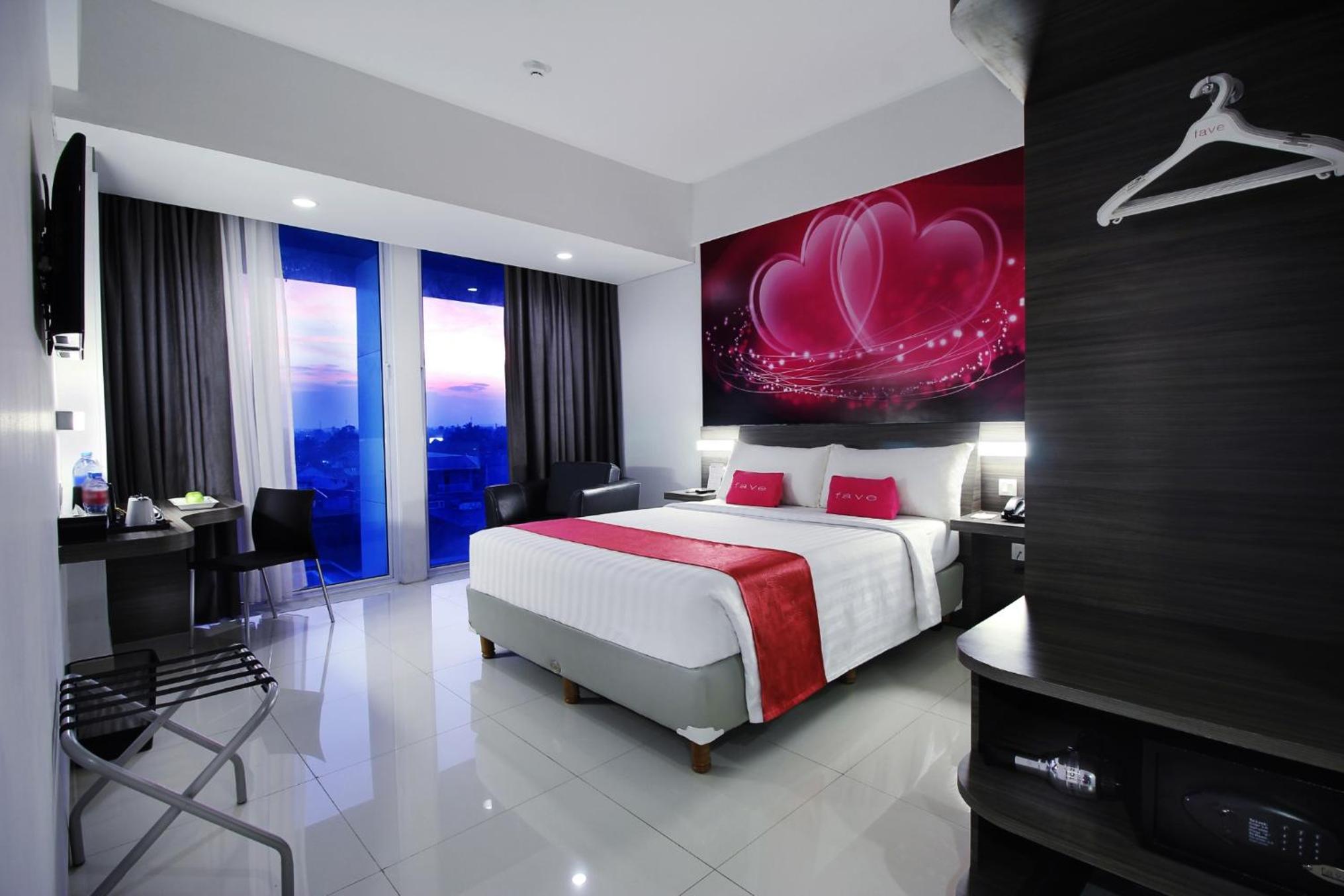 Deluxe Double or Twin Room photo 2