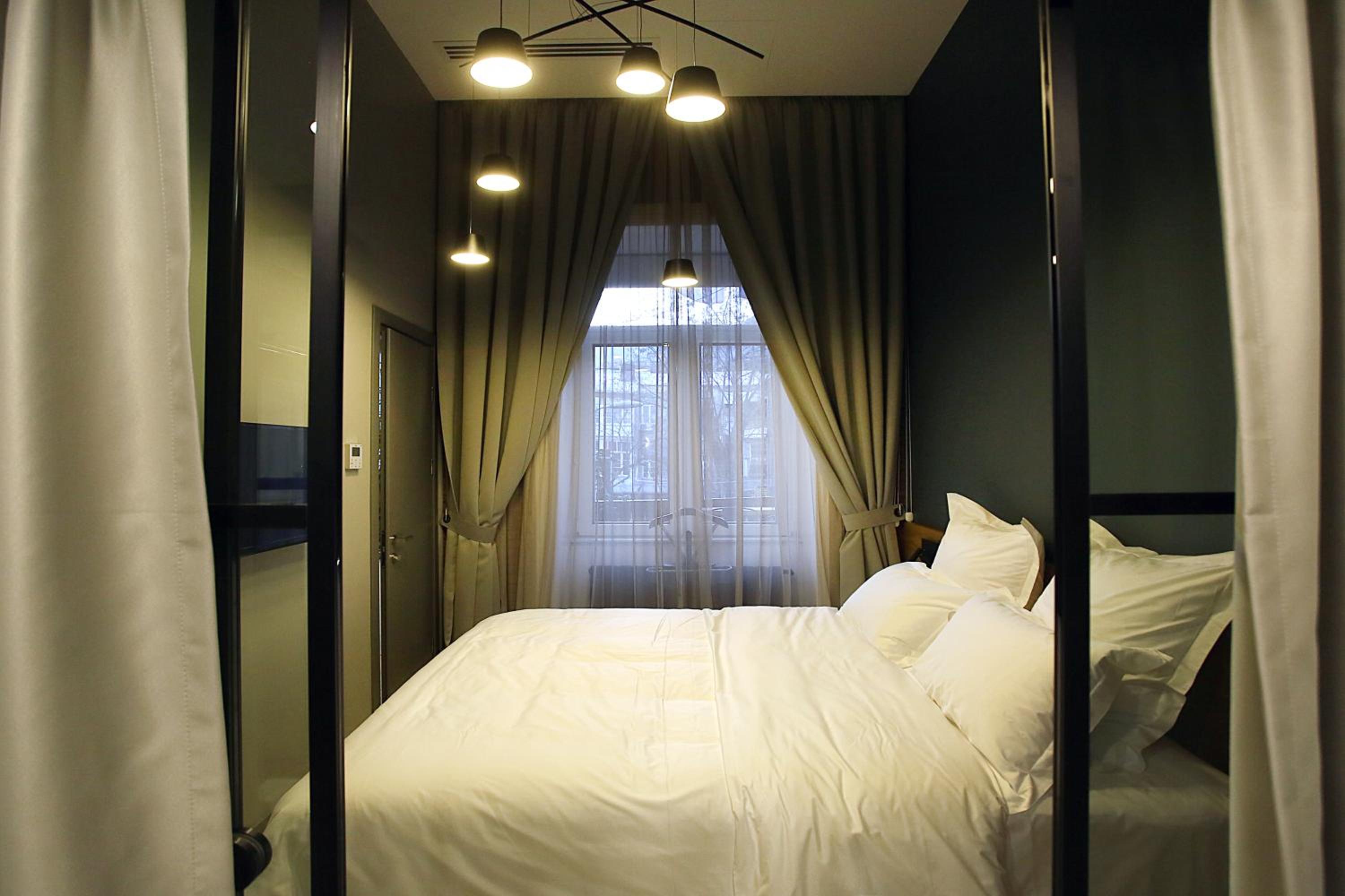 Superior Suite - Photo 14