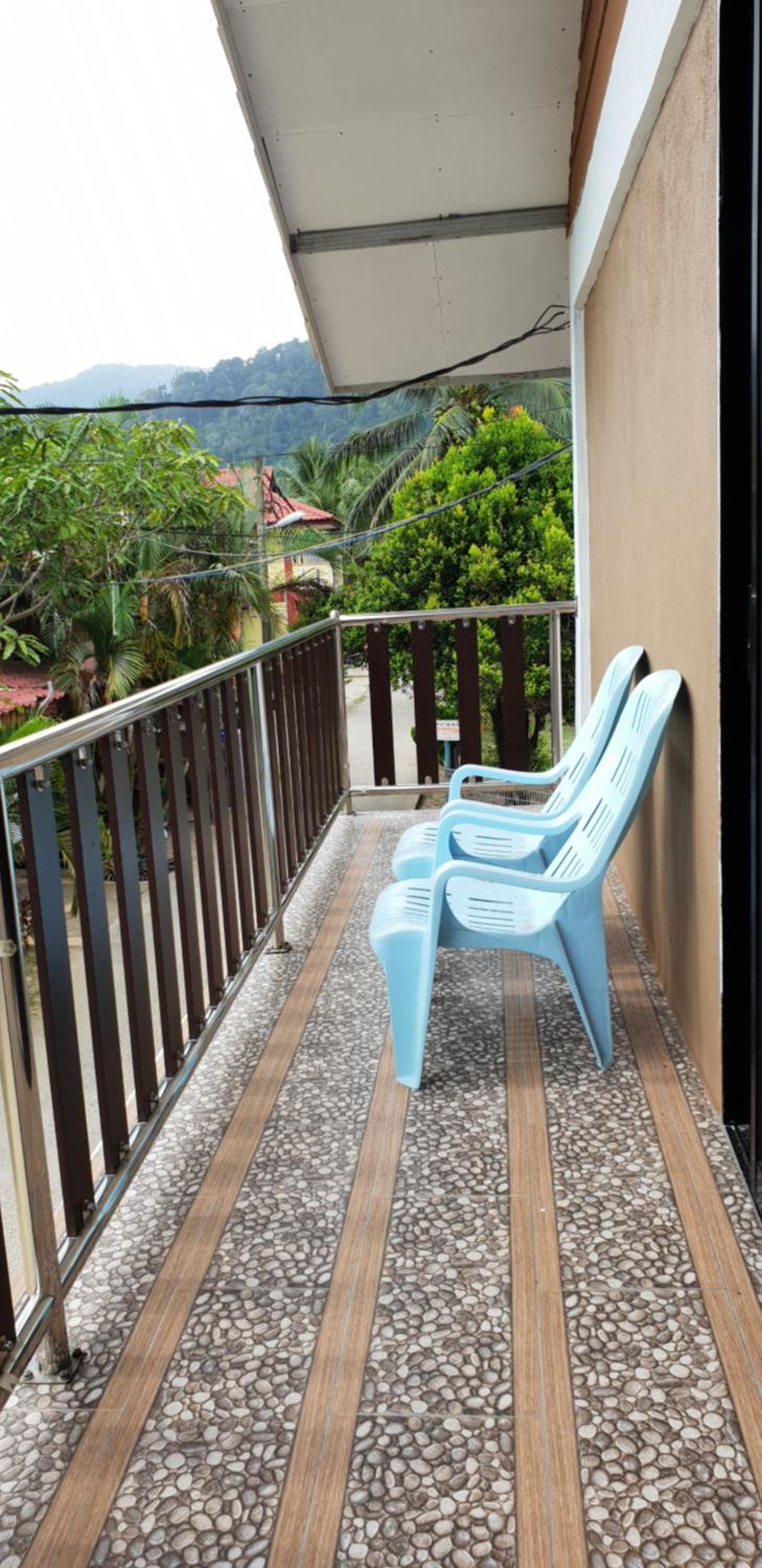 Quadruple Room with Balcony