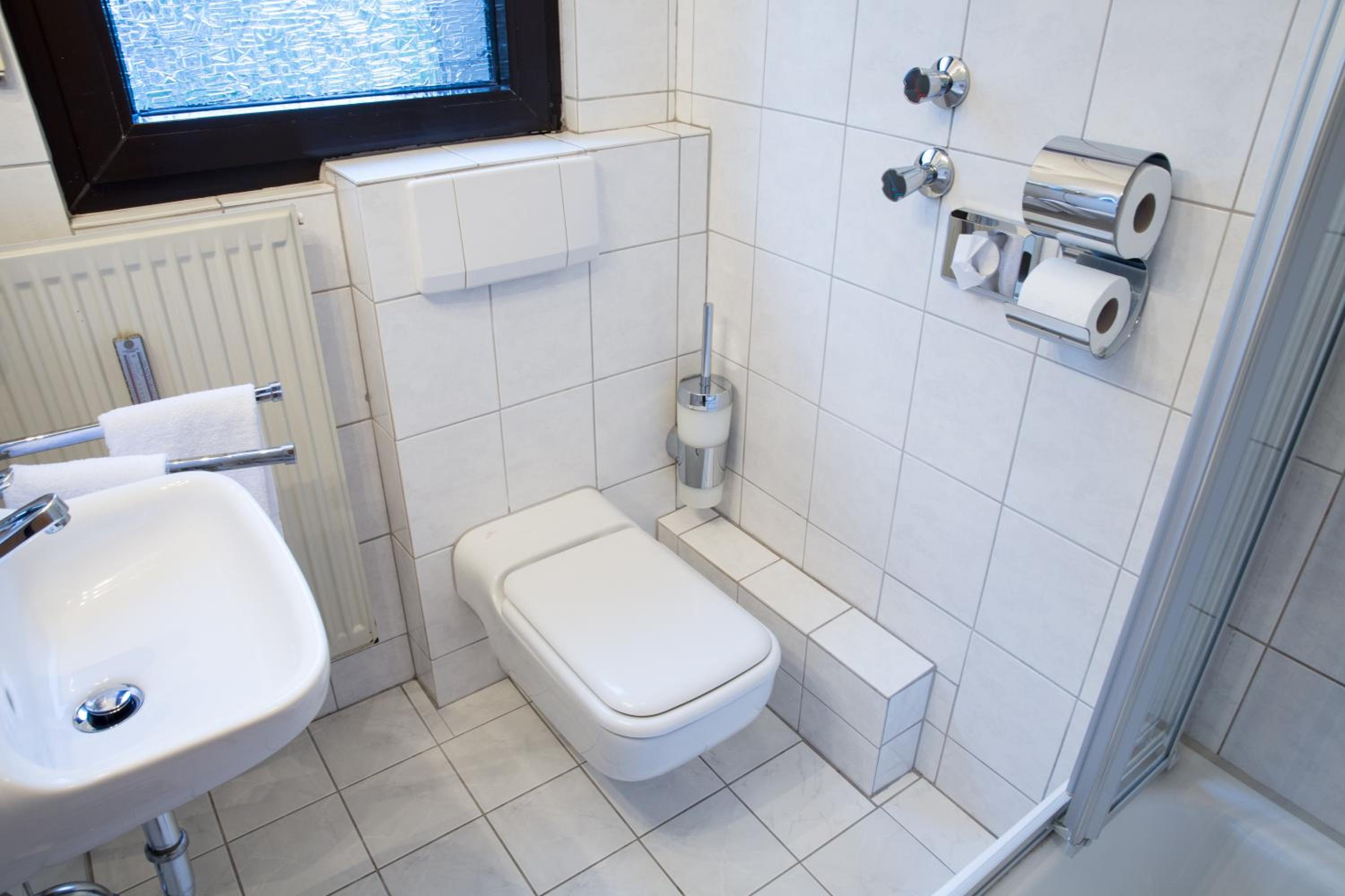 Double Room - Photo 4
