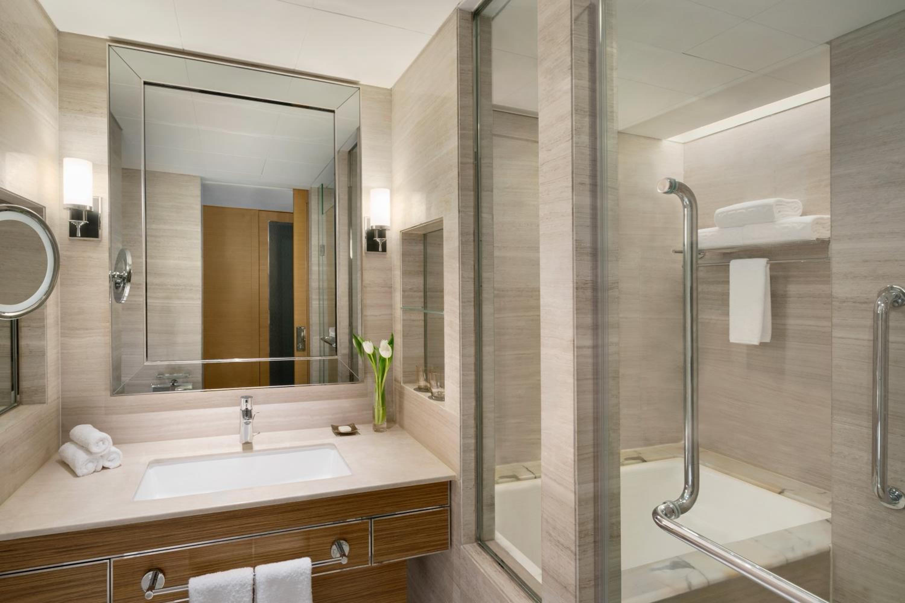 Deluxe Twin Room inclusive Mini Bar  - Photo 4
