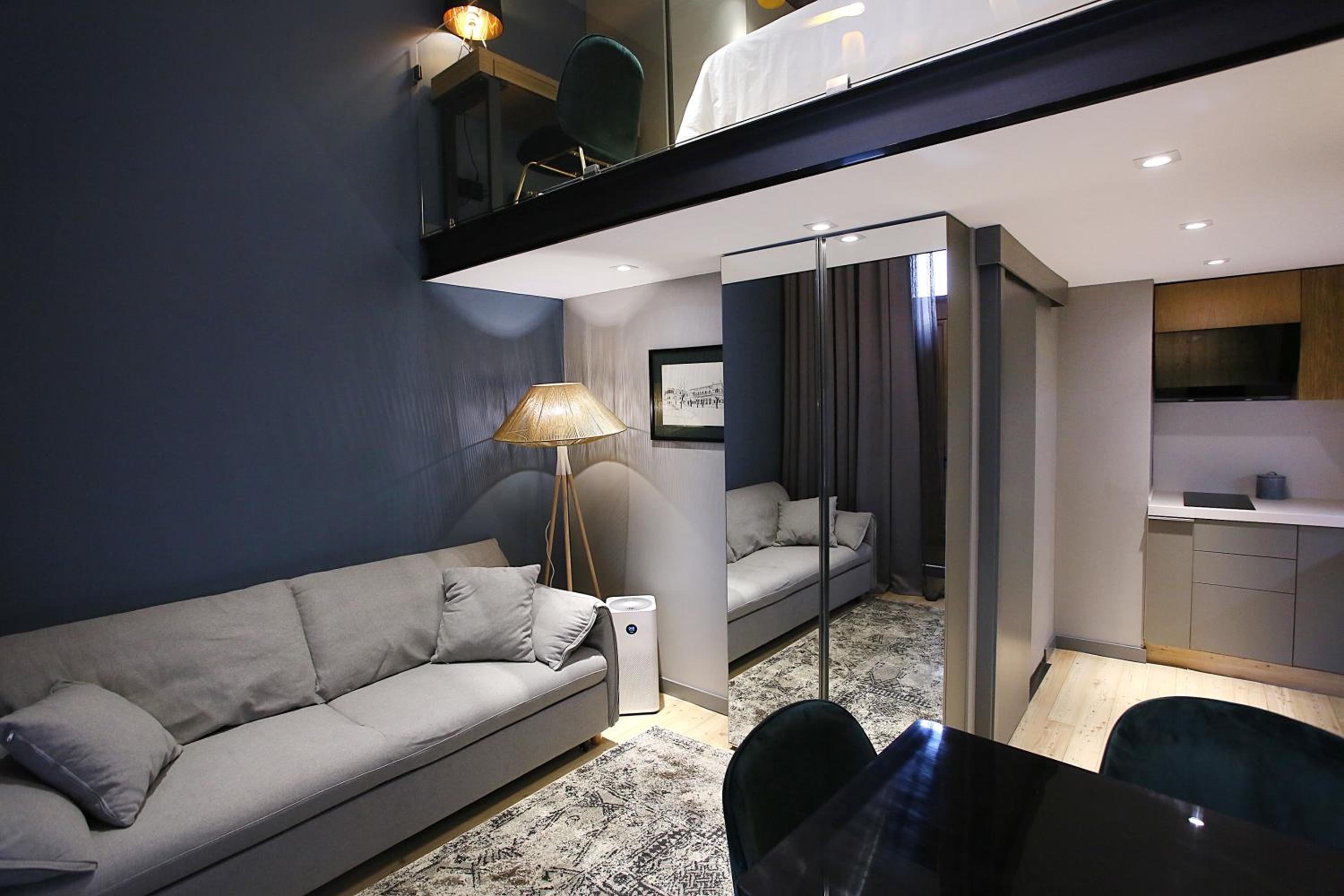 Studio - Split Level - Photo 46