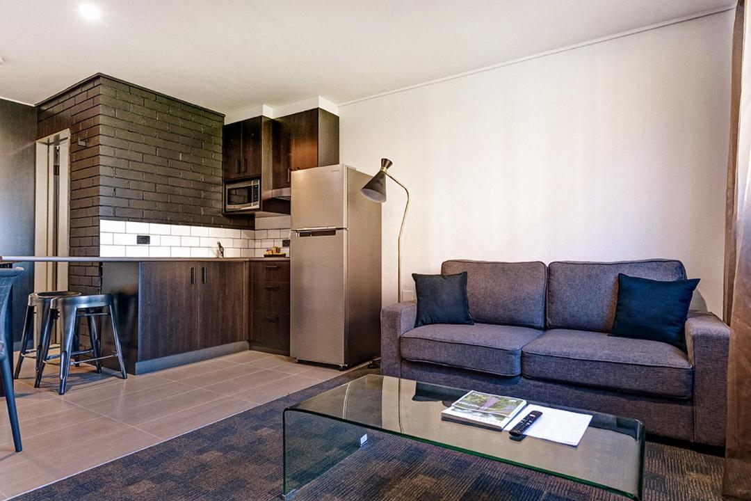One-Bedroom Apartment photo 3