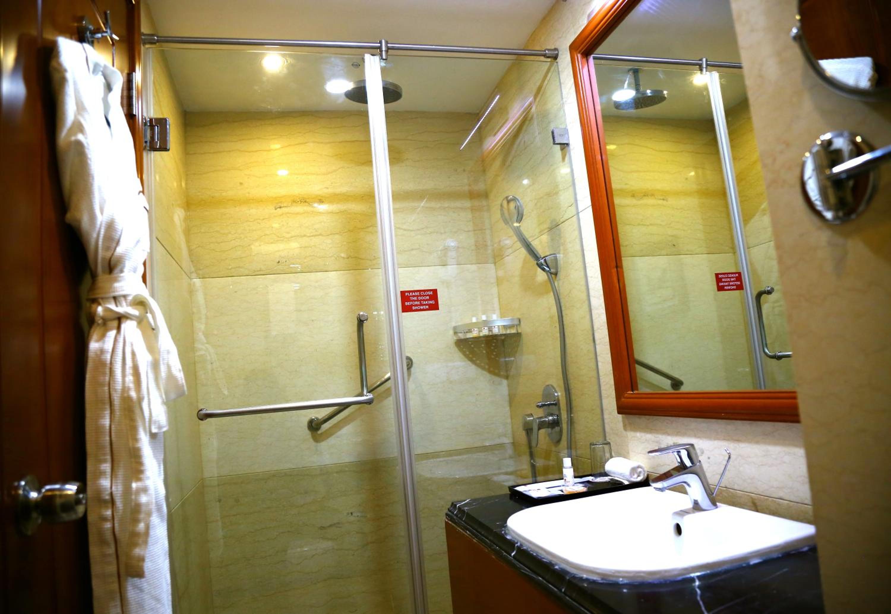 Standard Double Room with 15% on food and soft Beverage photo 2