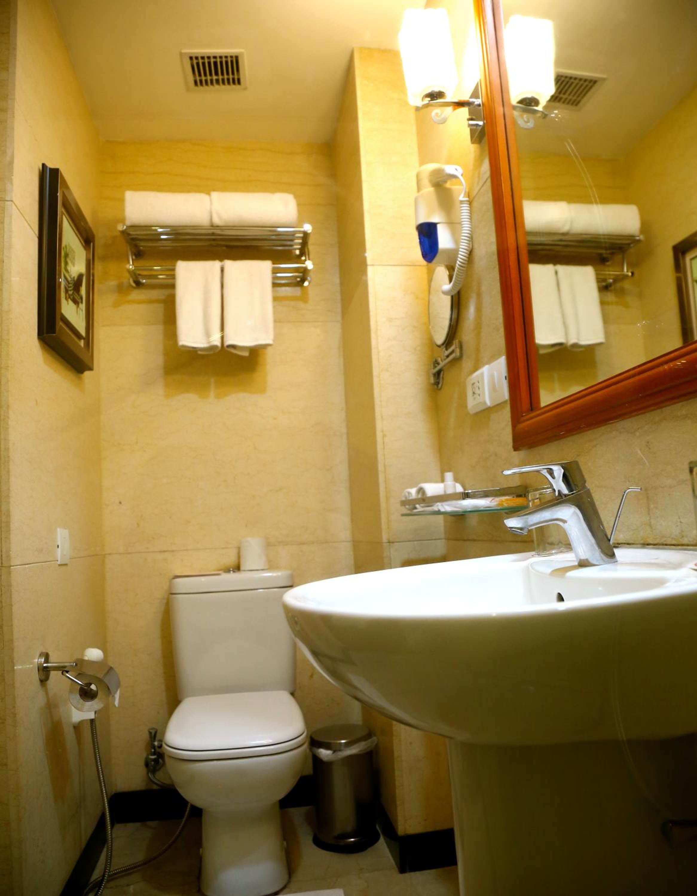 Standard Double Room with 15% on food and soft Beverage photo 3