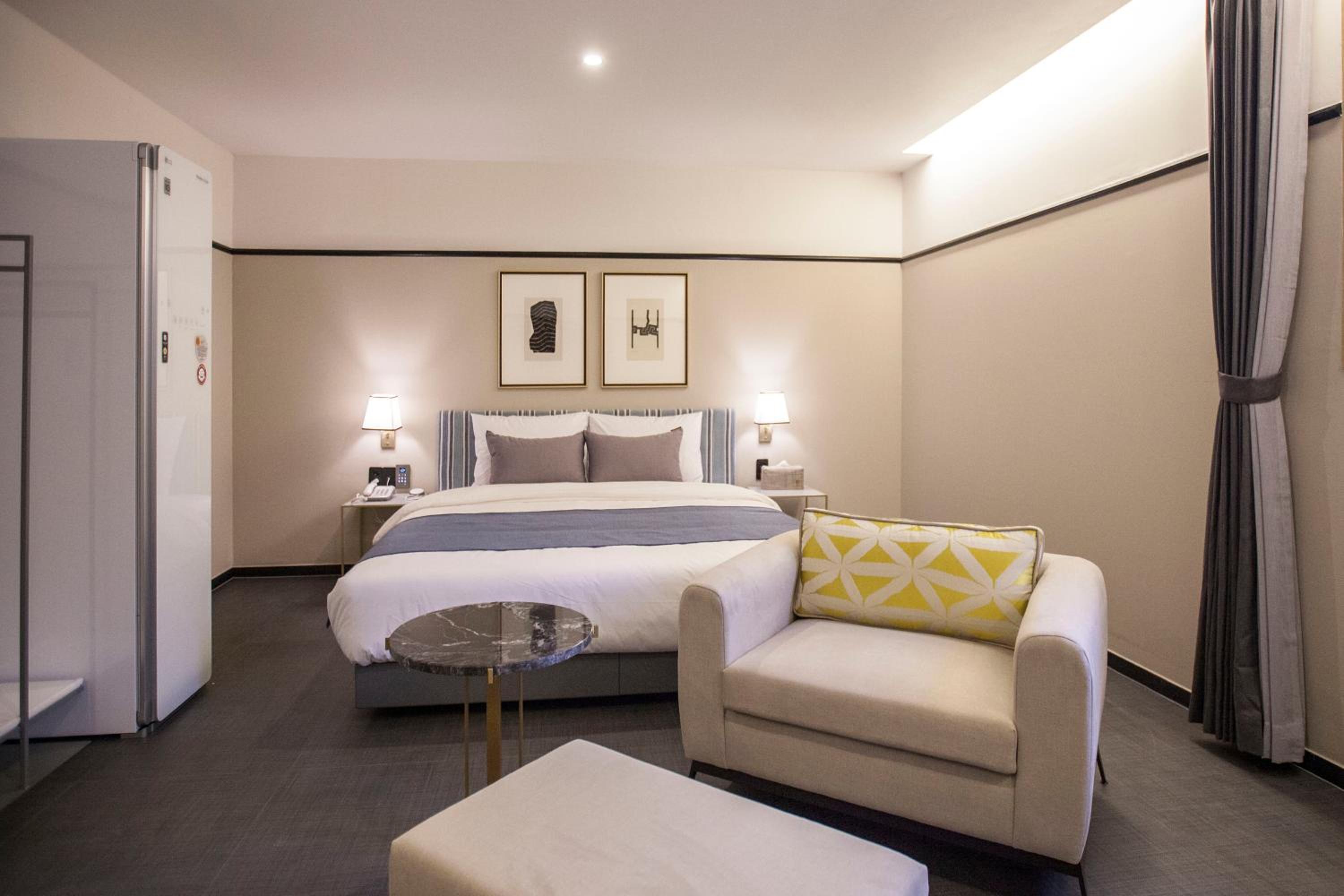 Deluxe Double Room - Photo 1