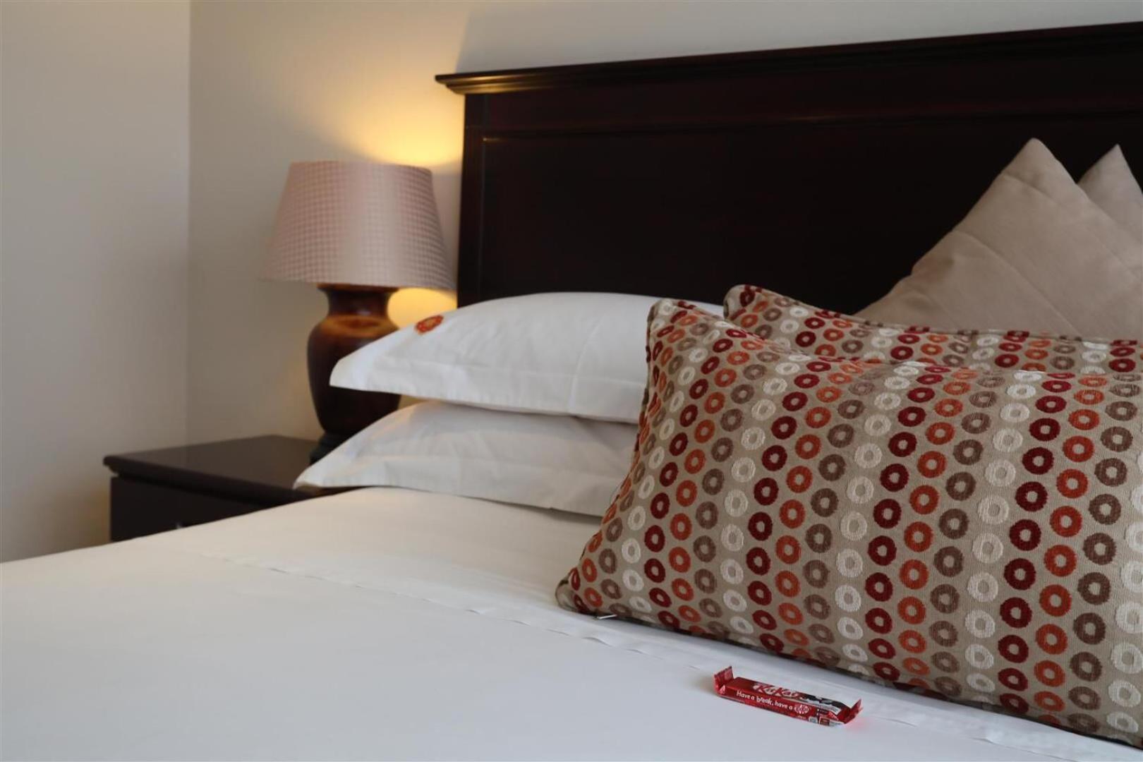 Double or Twin Room - Photo 17
