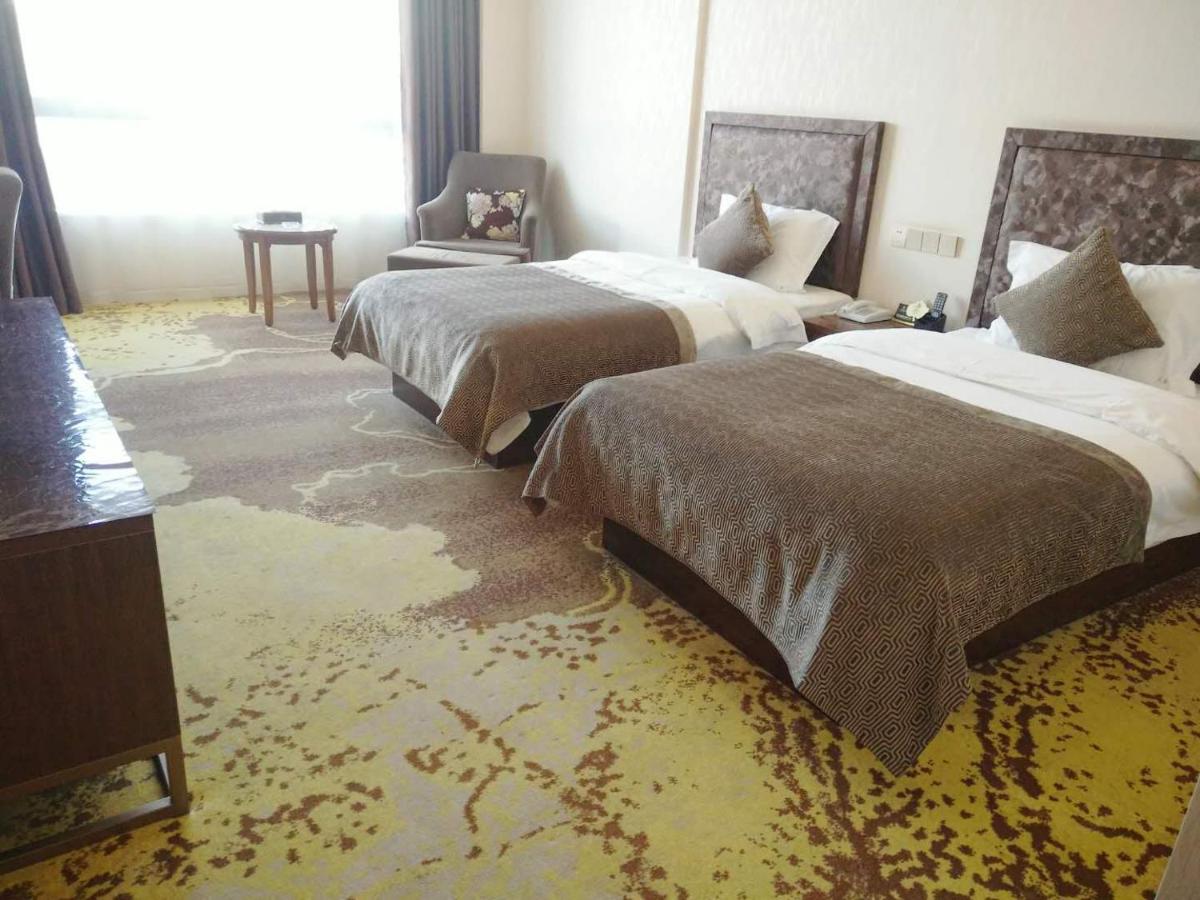 Twin Room - Mainland Chinese Citizens Only photo 1
