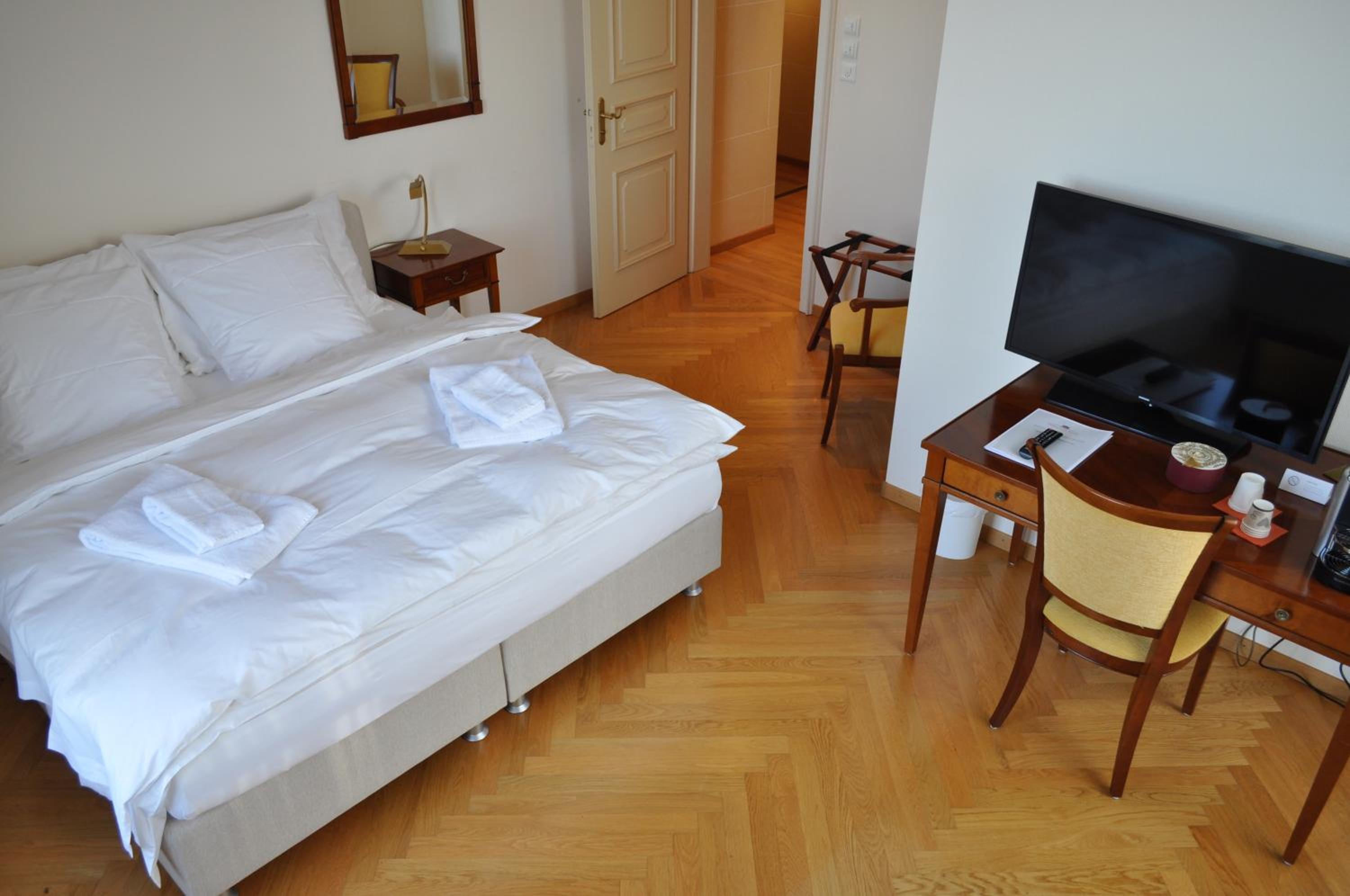 Deluxe Room photo 3
