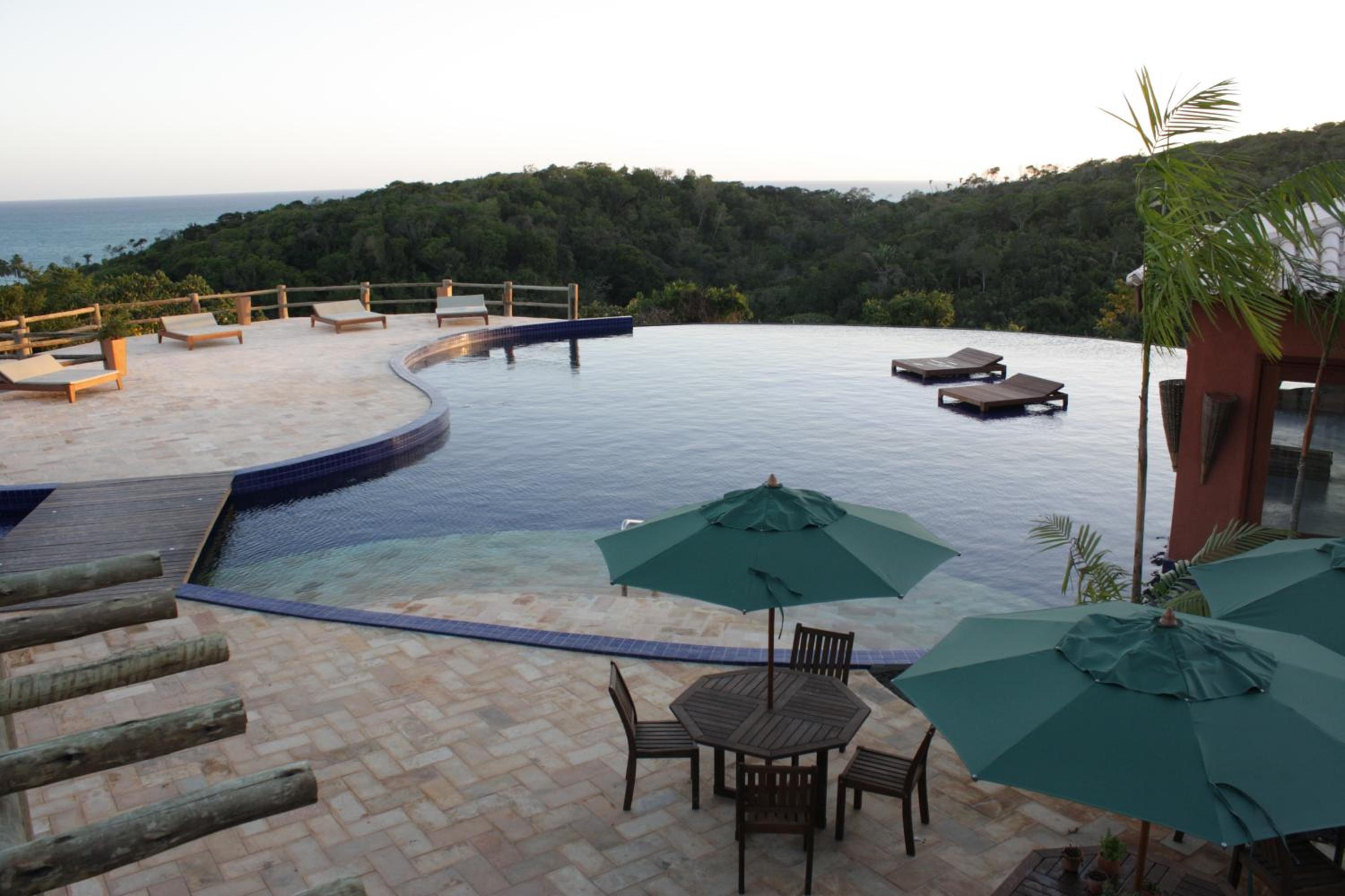 Family Room with Balcony and Private Pool
