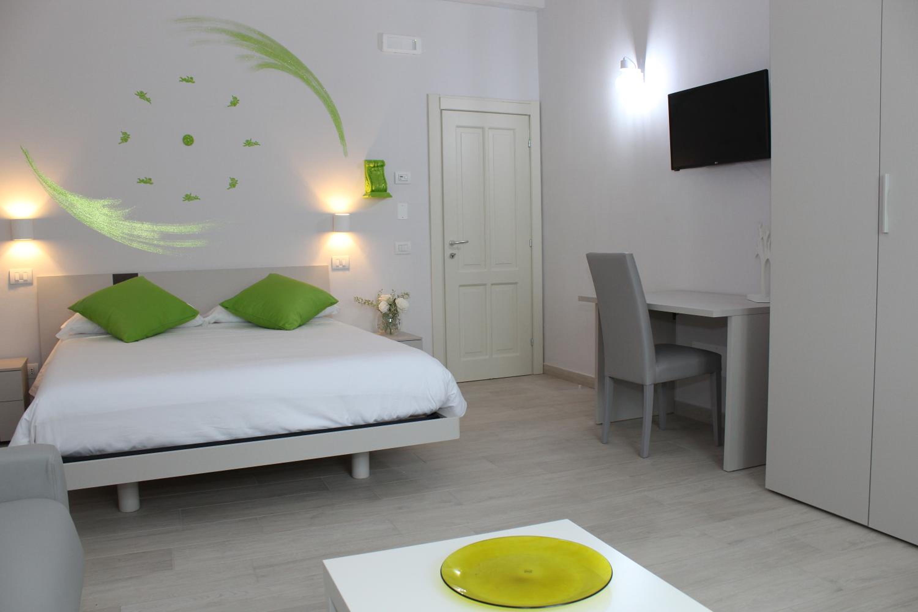 Quadruple Room - Photo 4