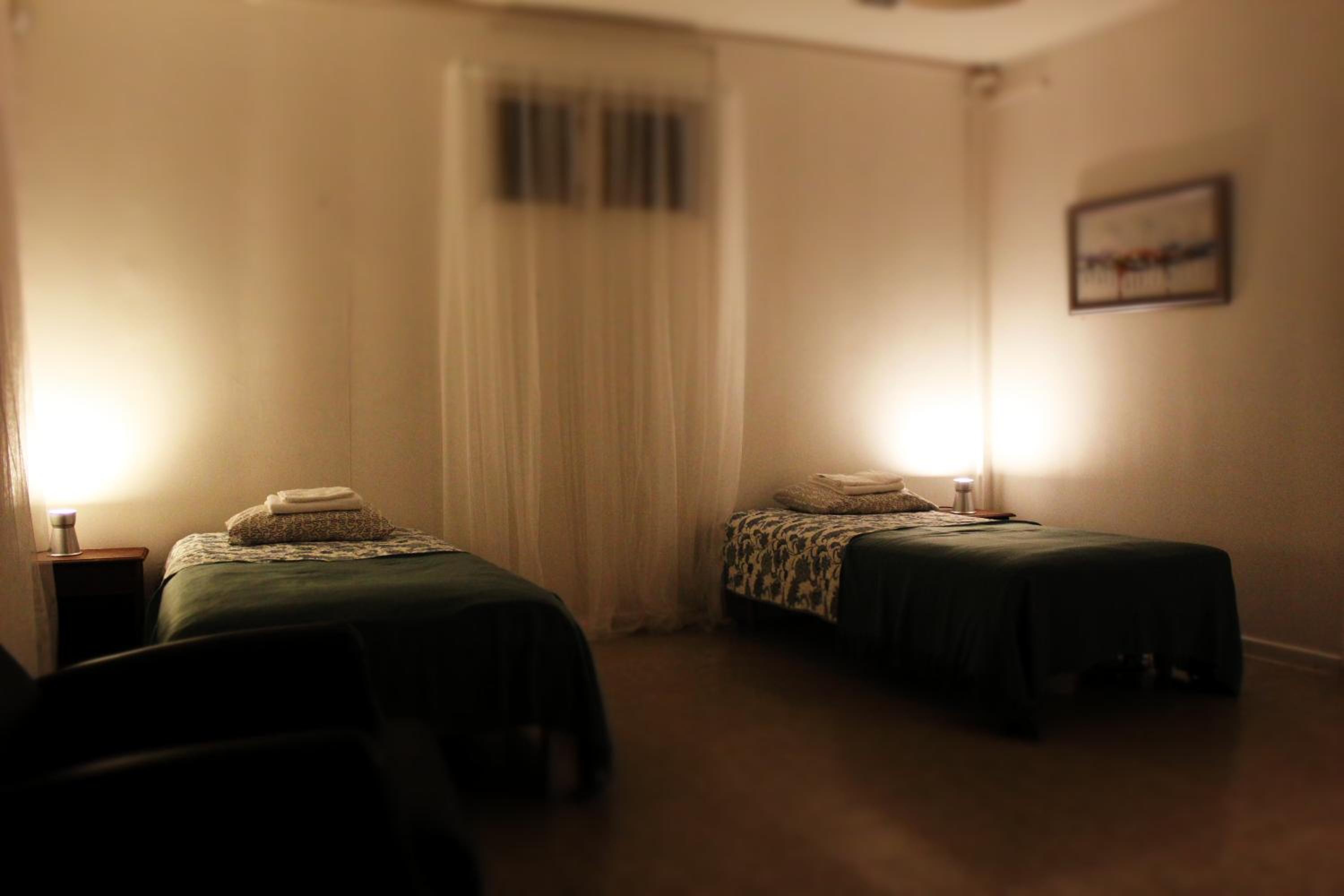 Quadruple Room with Private Bathroom photo 1