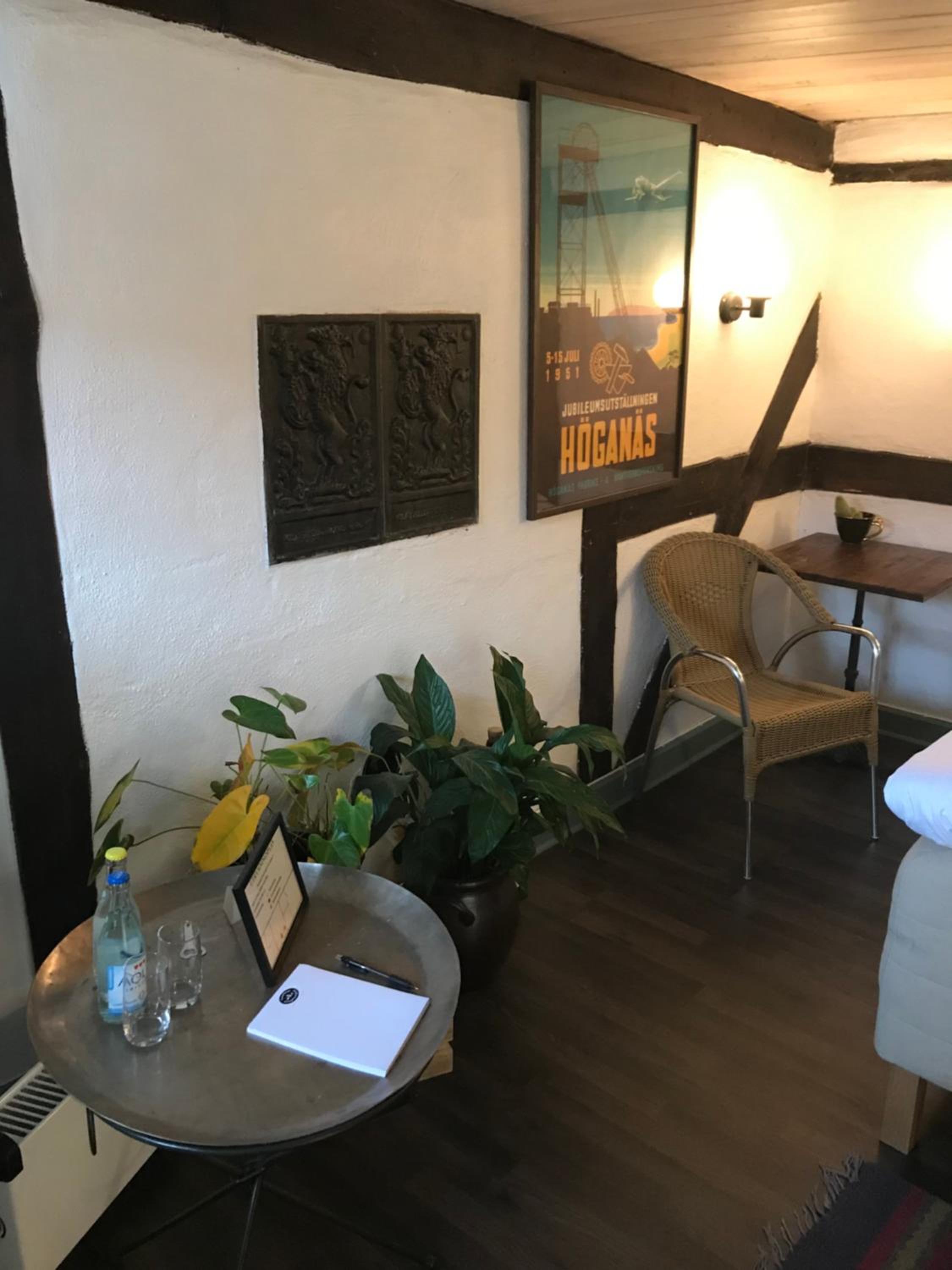 Double or Twin Room - Photo 2