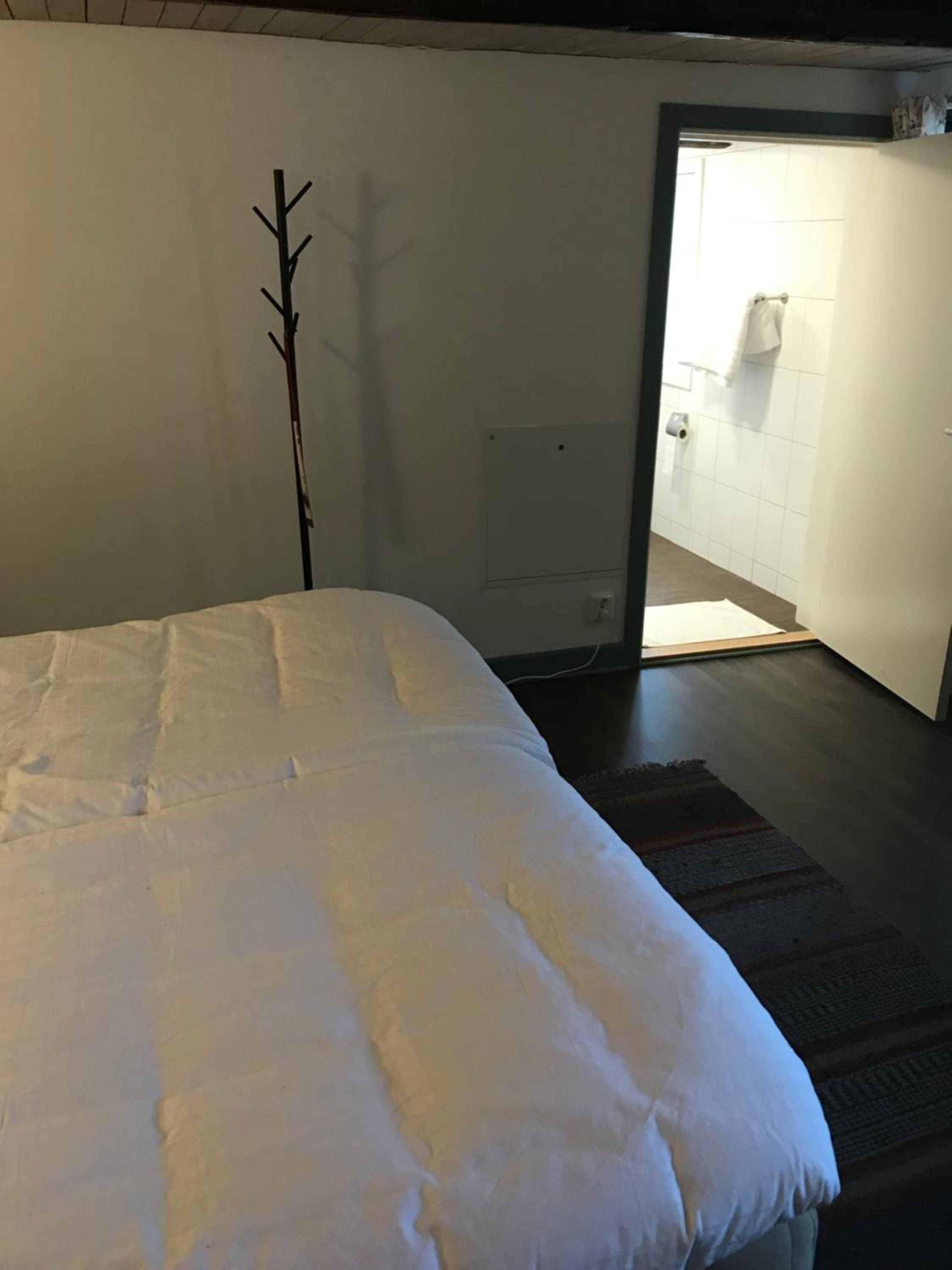 Double or Twin Room - Photo 3