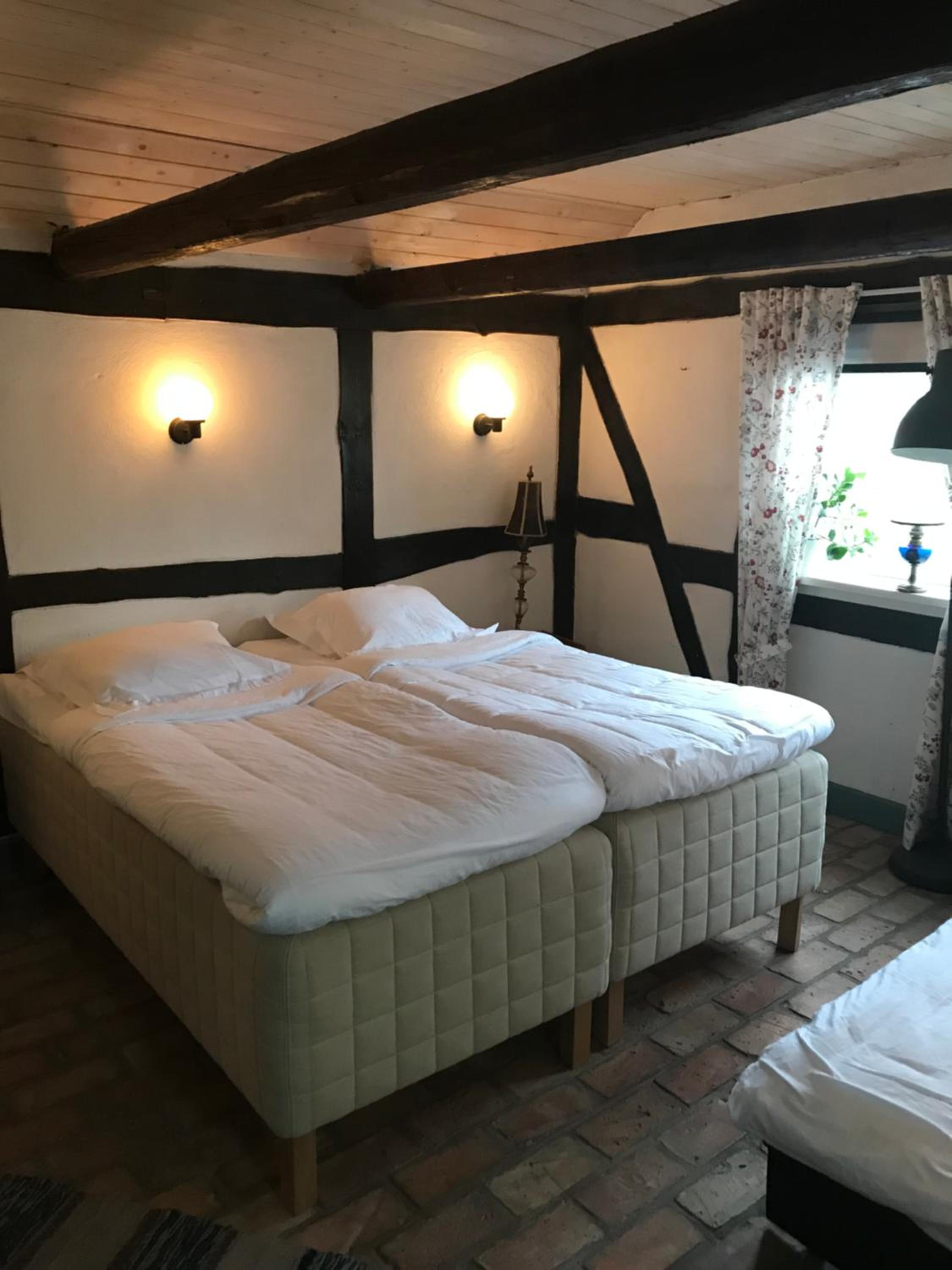 Quadruple Room - Photo 1