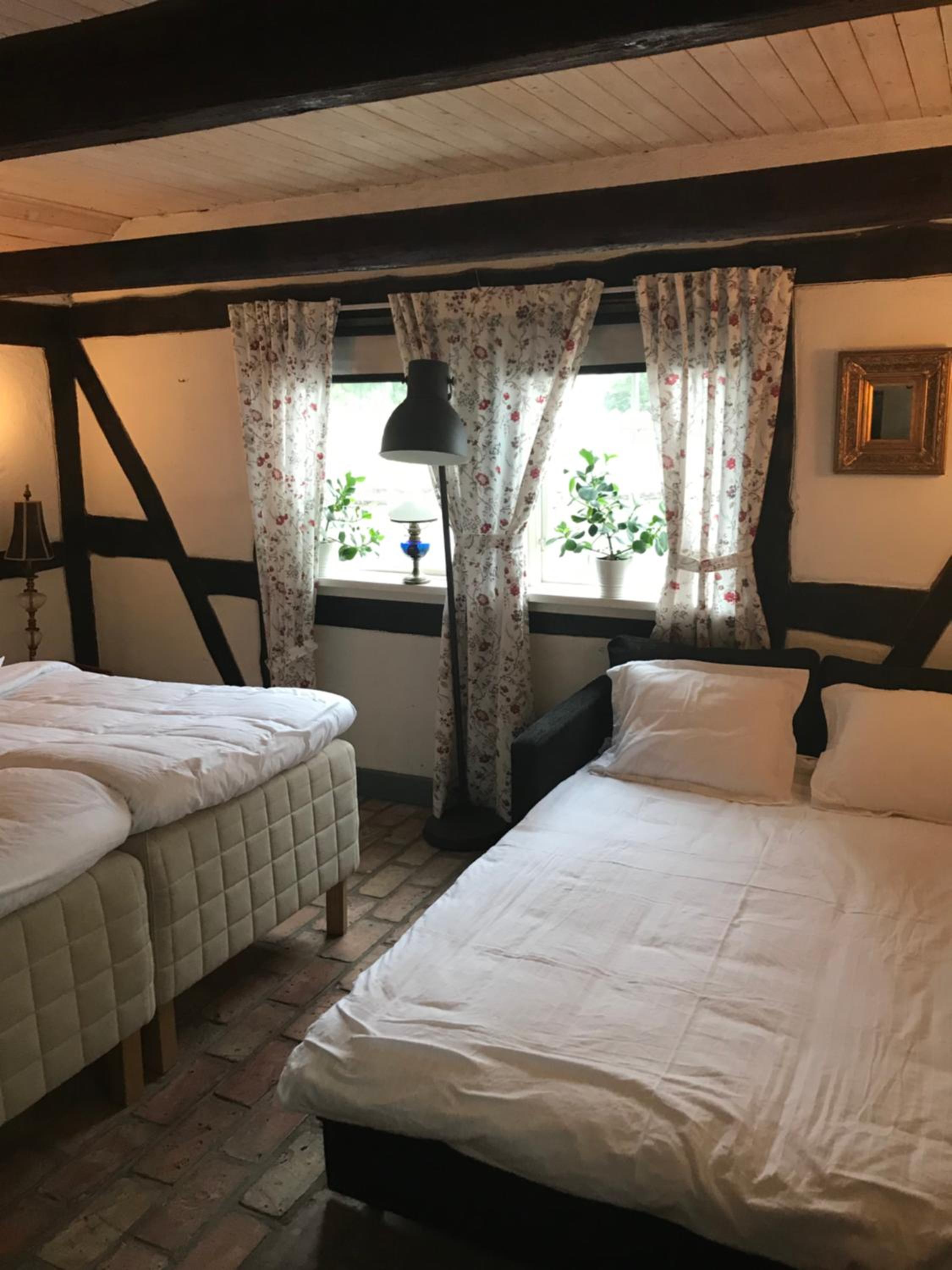 Quadruple Room - Photo 3