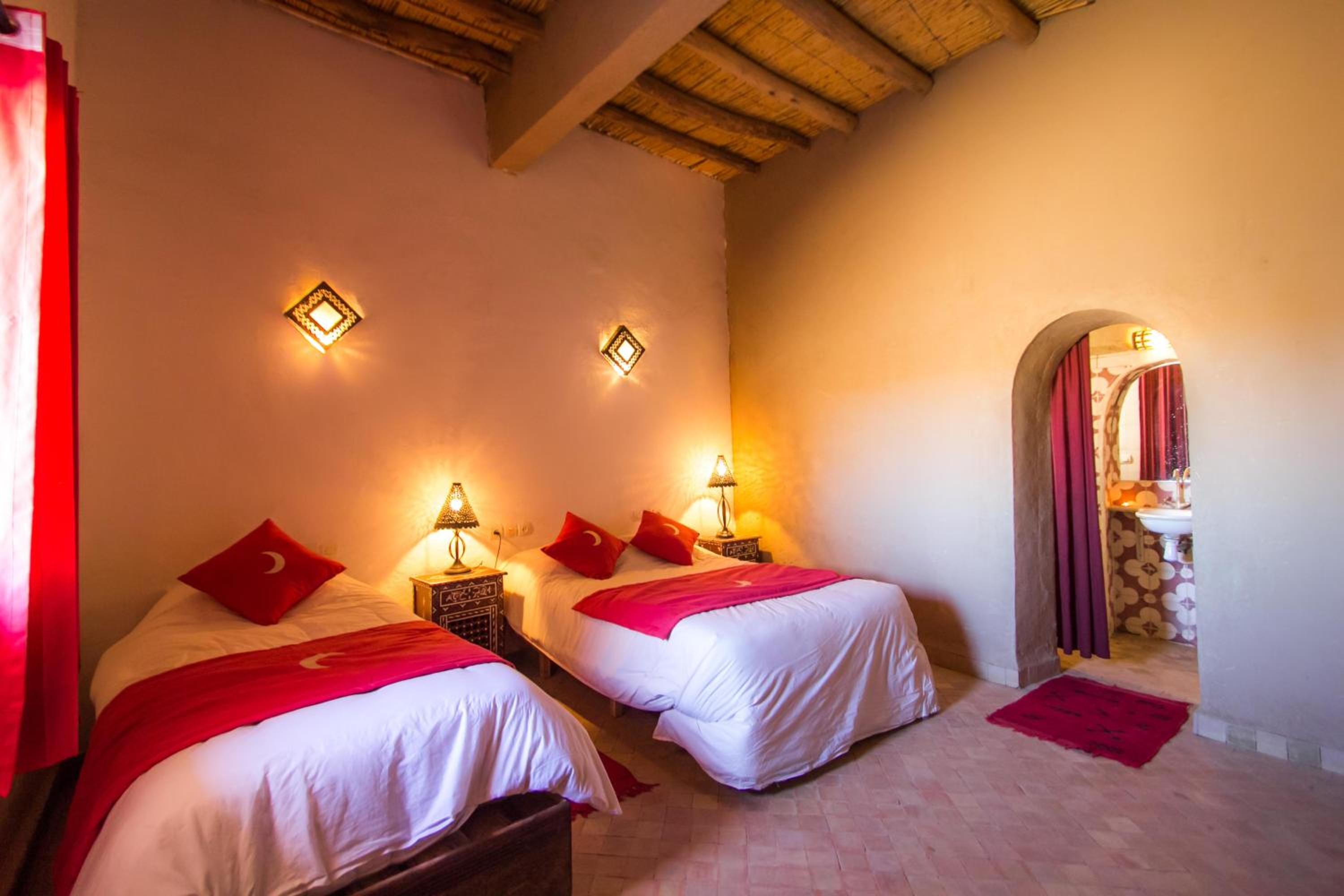 Double or Twin Room - Photo 7