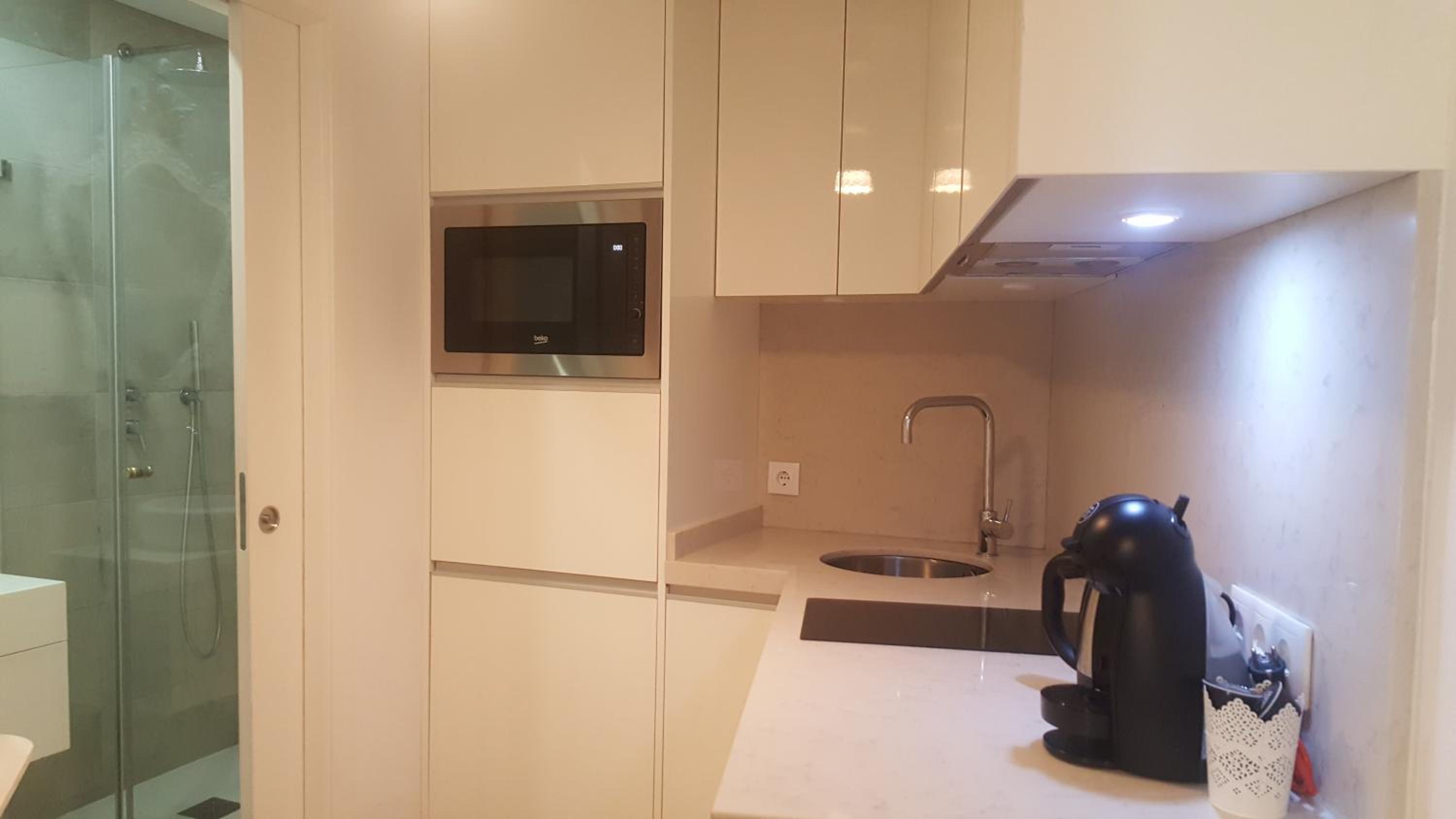 Studio Apartment - Photo 26