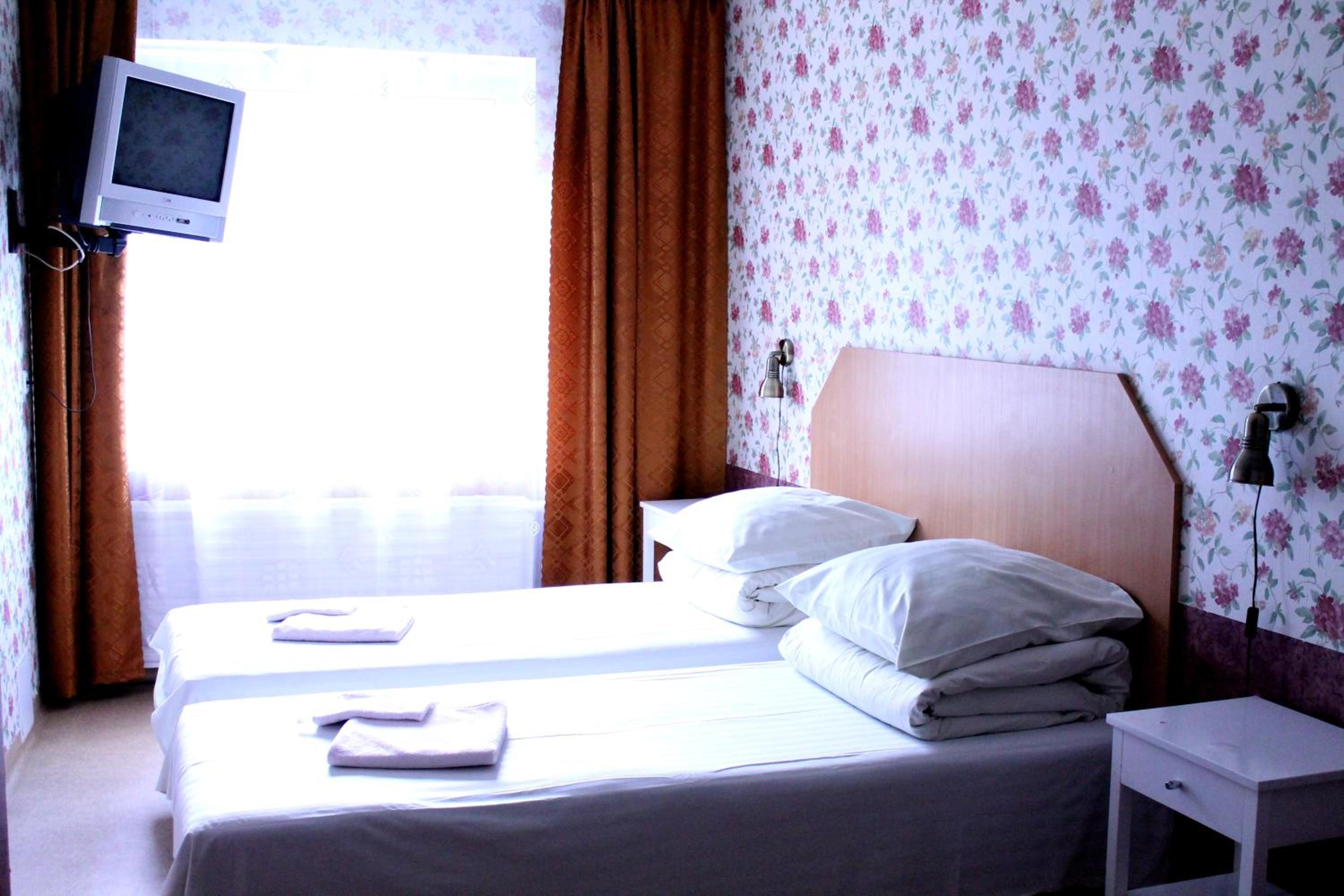 Double or Twin Room - Photo 1