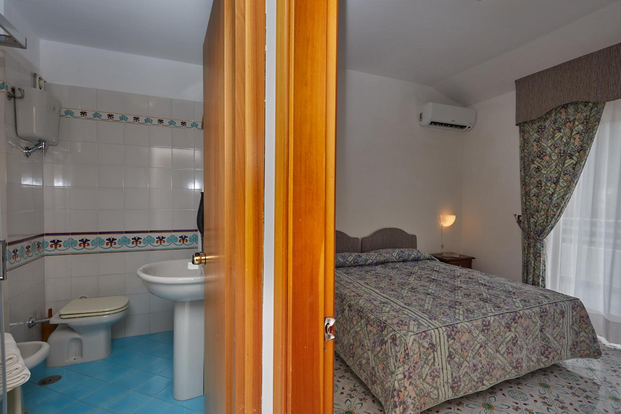 Quadruple Room photo 2