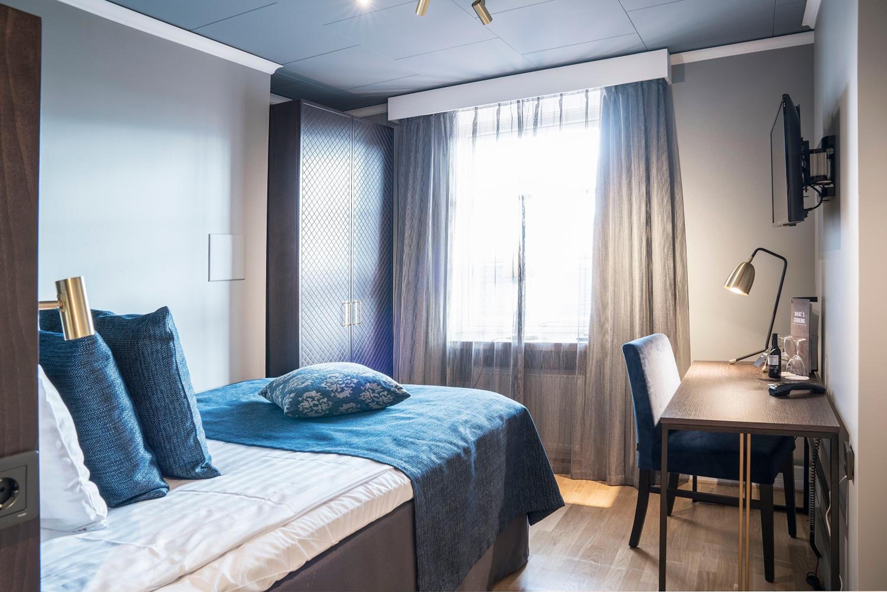 Compact Single Room
