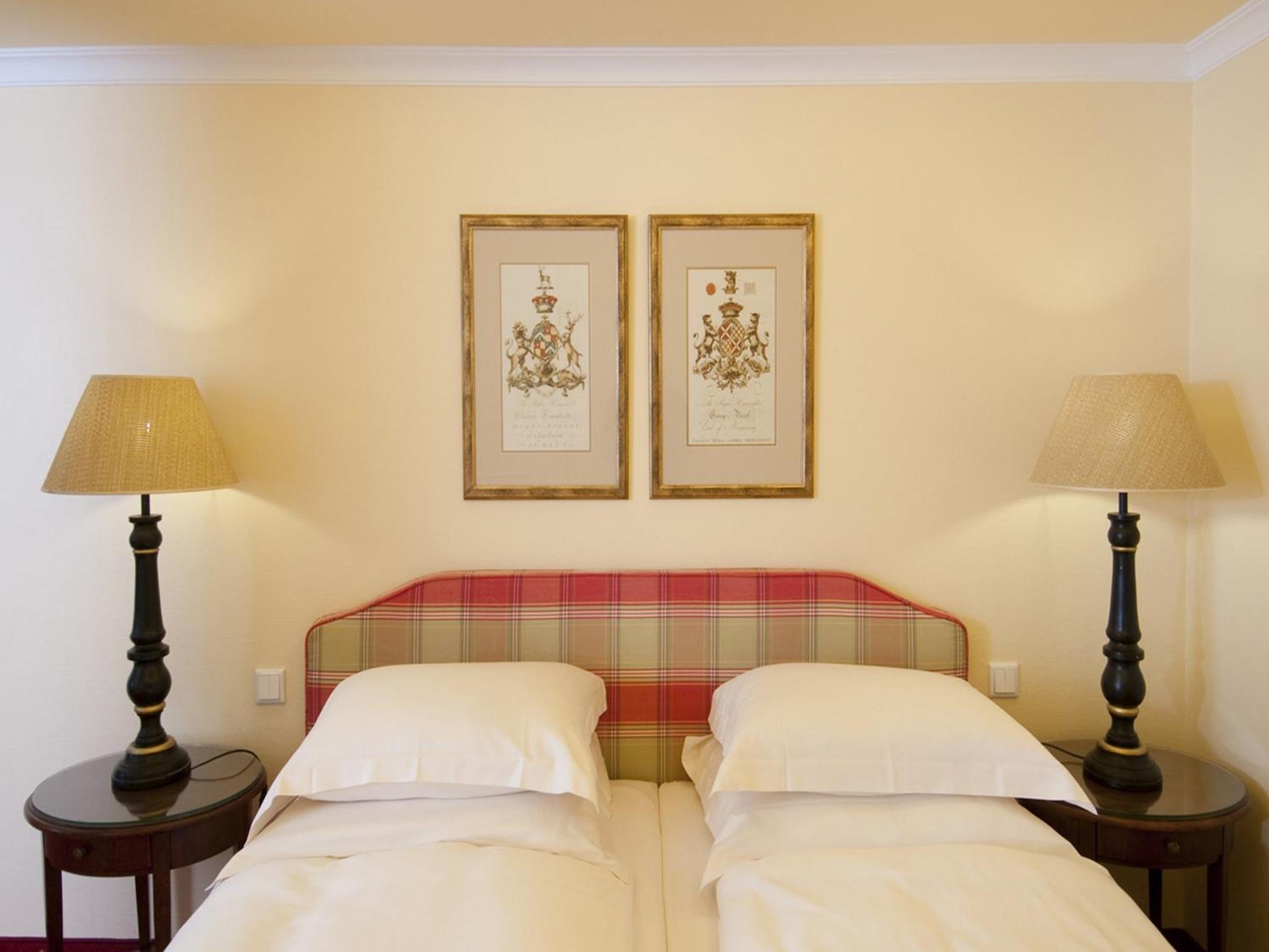 Double Room with Sofa Bed - Photo 4