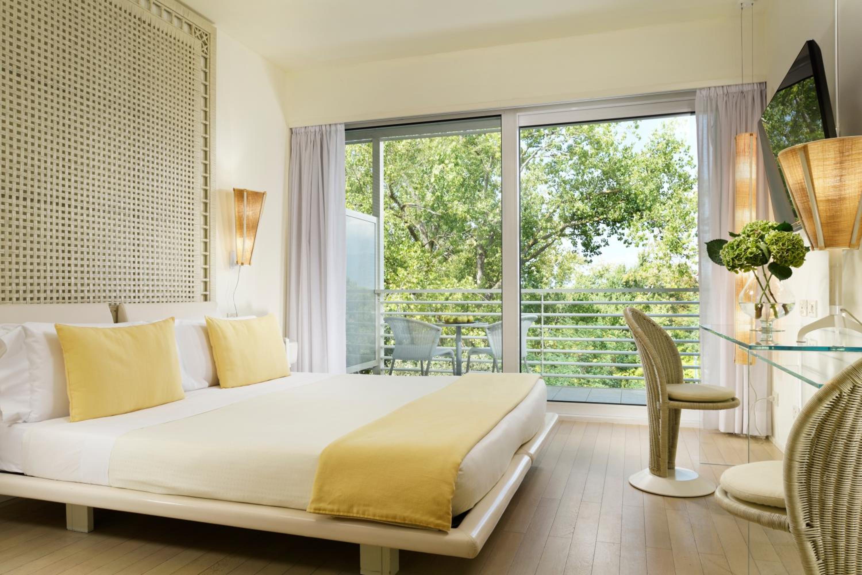 Superior Double Room - Photo 1