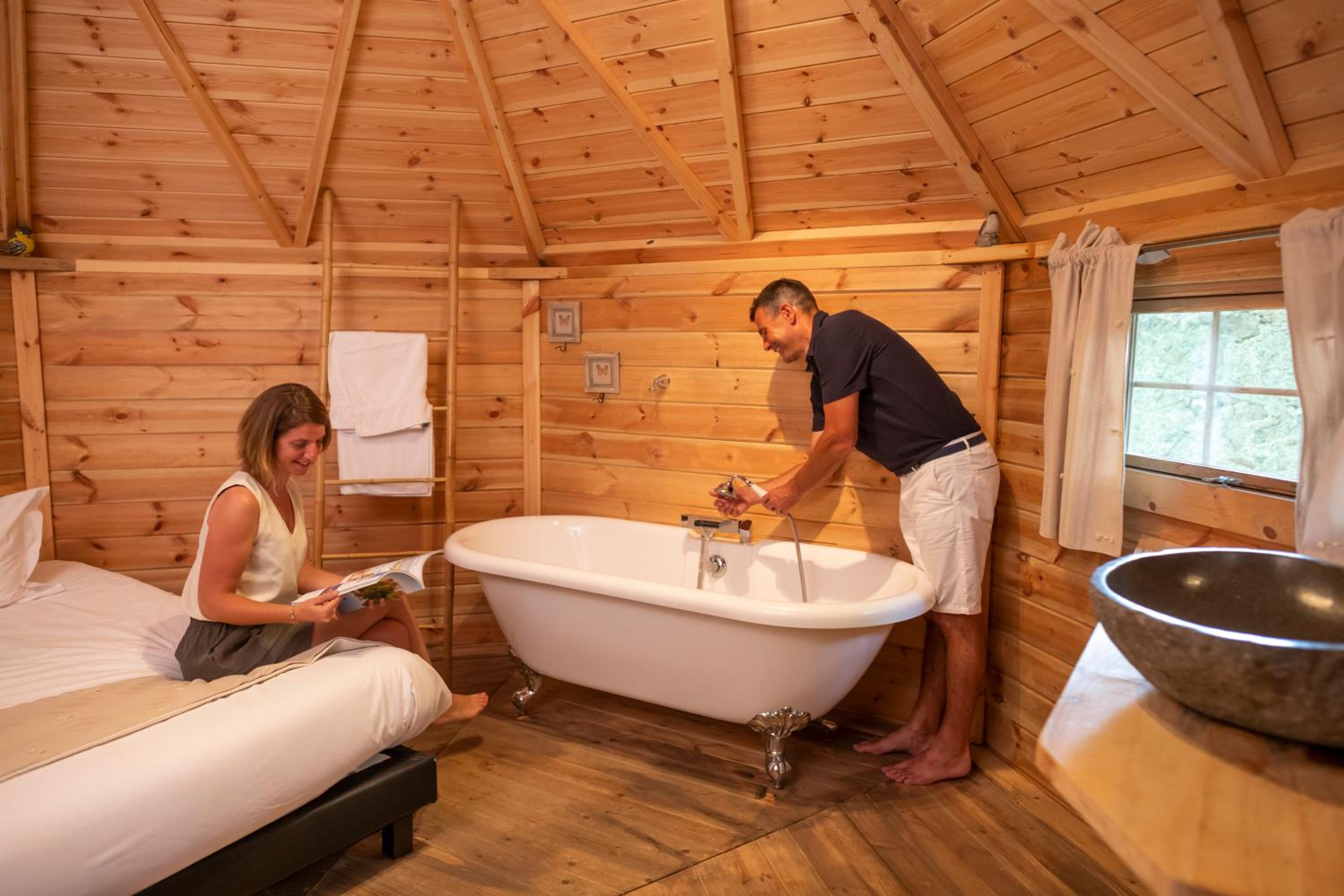 Two-Bedroom Lodge - Photo 4