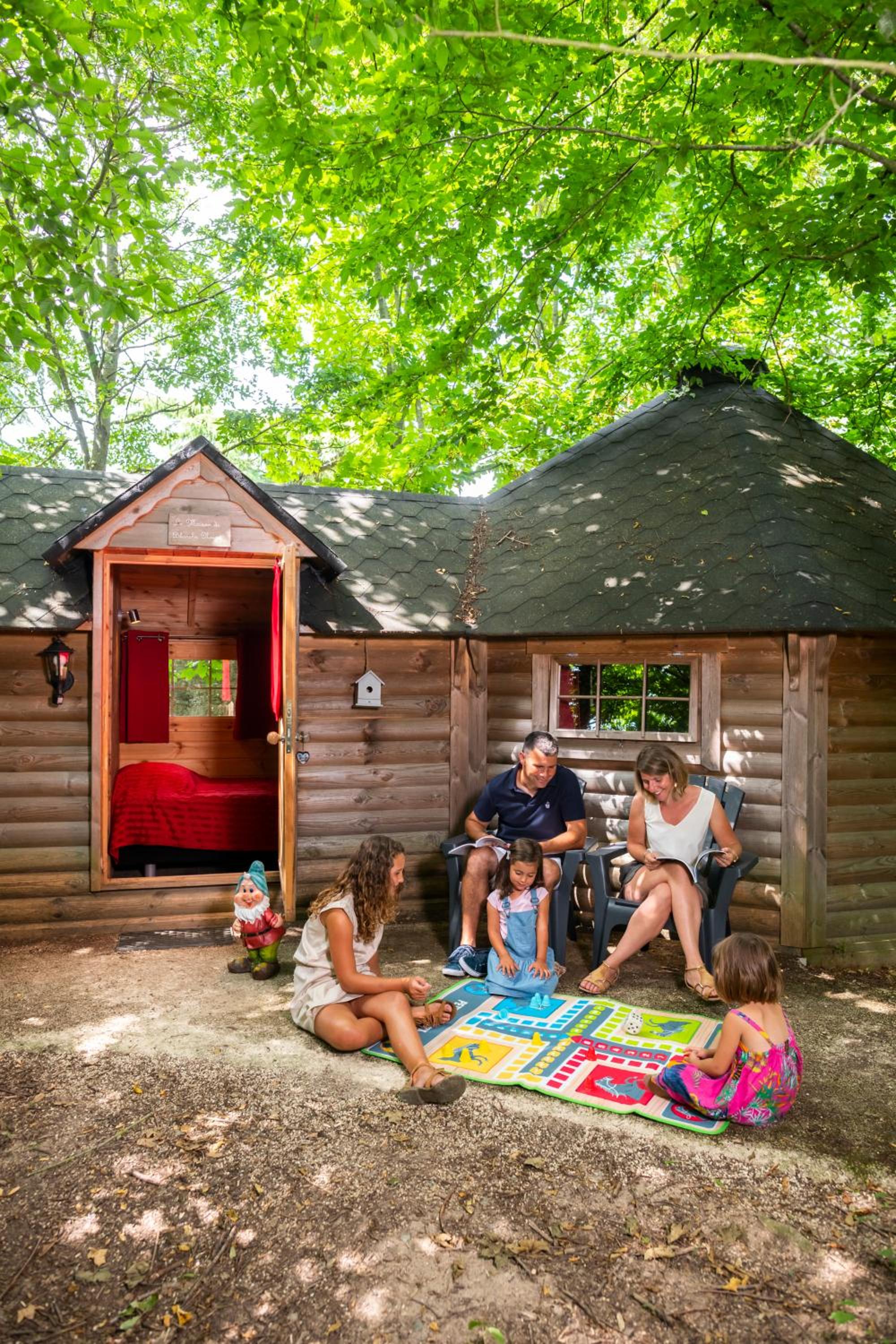 Two-Bedroom Lodge - Photo 2