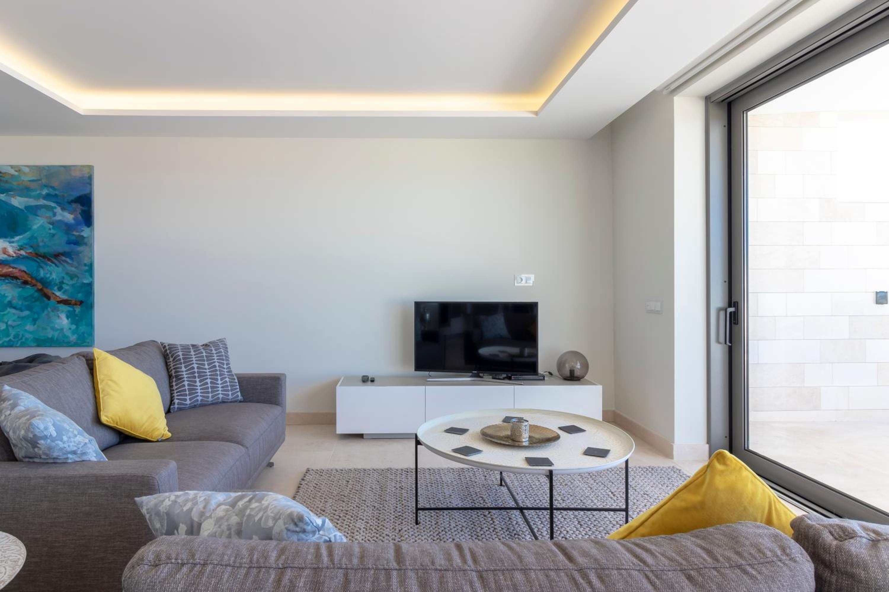 Deluxe Apartment