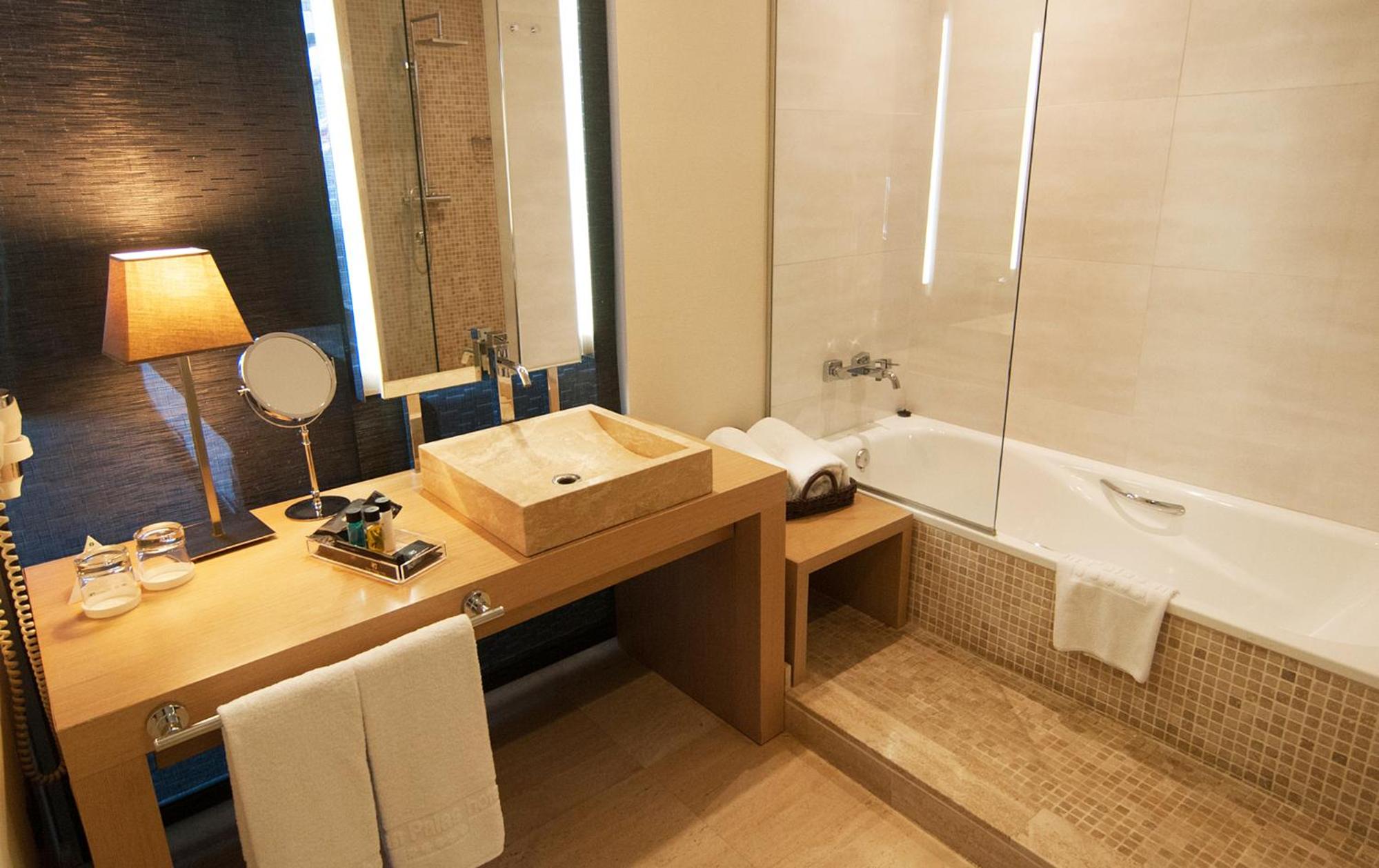 Duplex Room (3 Adults + 1 Child)