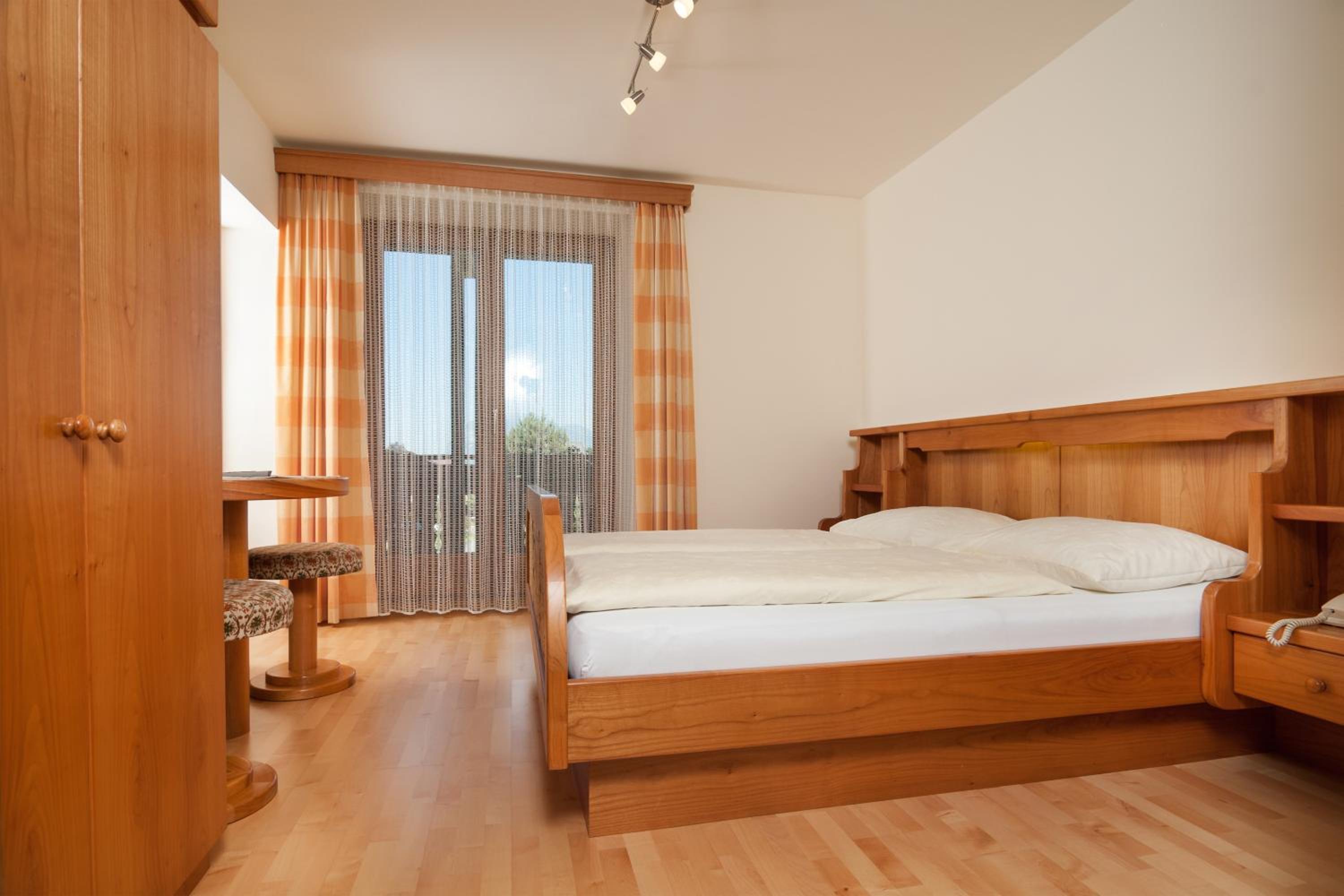 Double Room with Balcony photo 3
